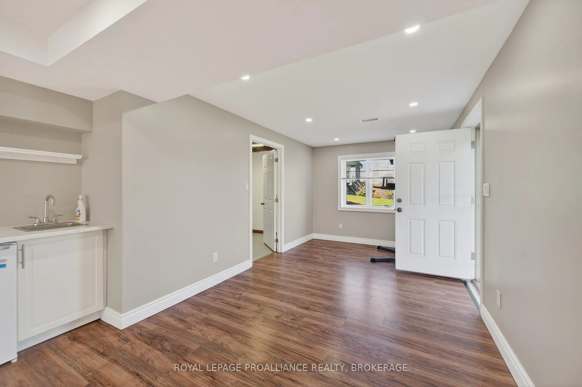 Photo 33 of 680 Rivermeade Avenue, Kingston, East Gardiners Rd — HOMEH