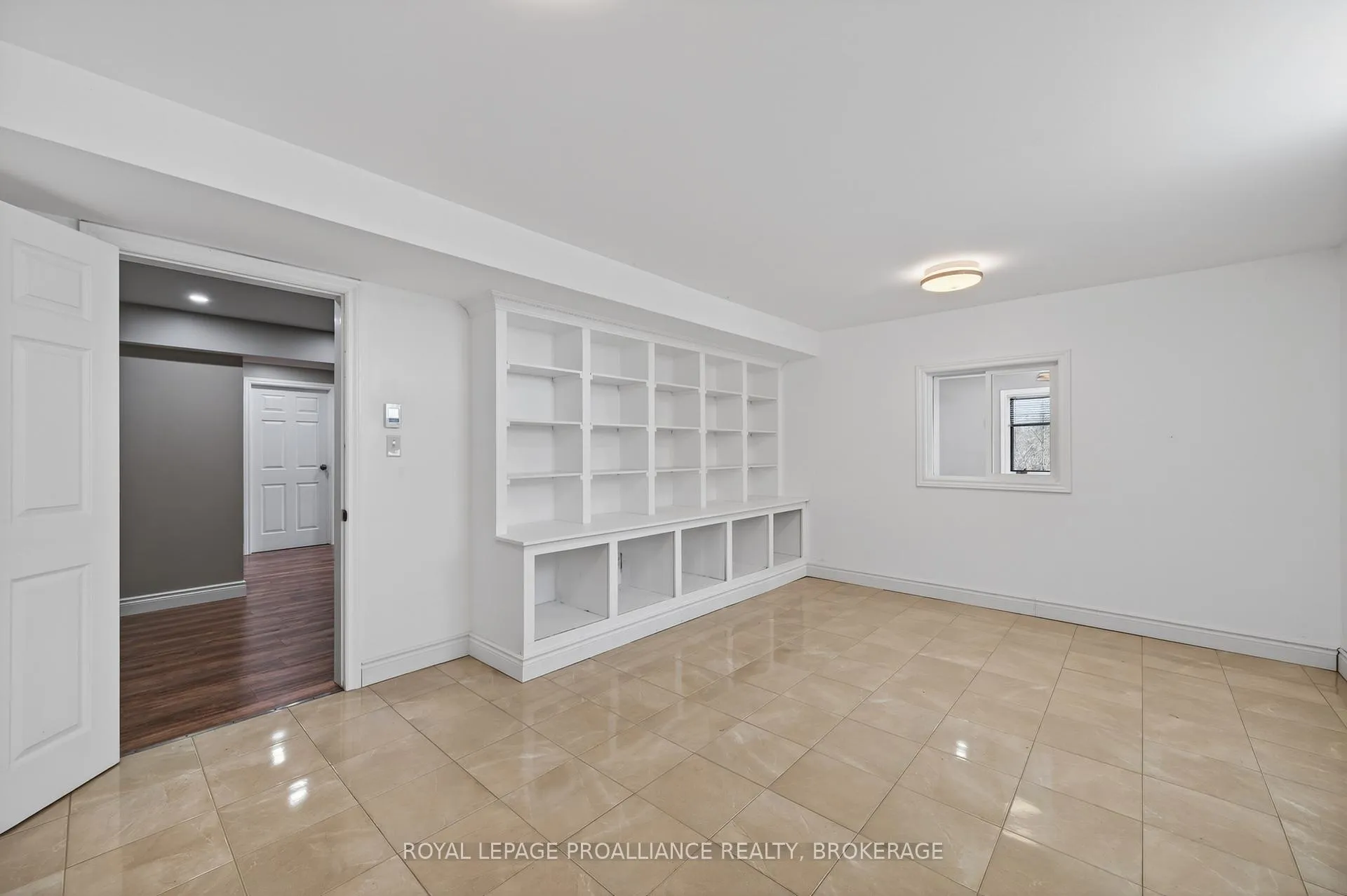 Photo 35 of 680 Rivermeade Avenue, Kingston, East Gardiners Rd — HOMEH