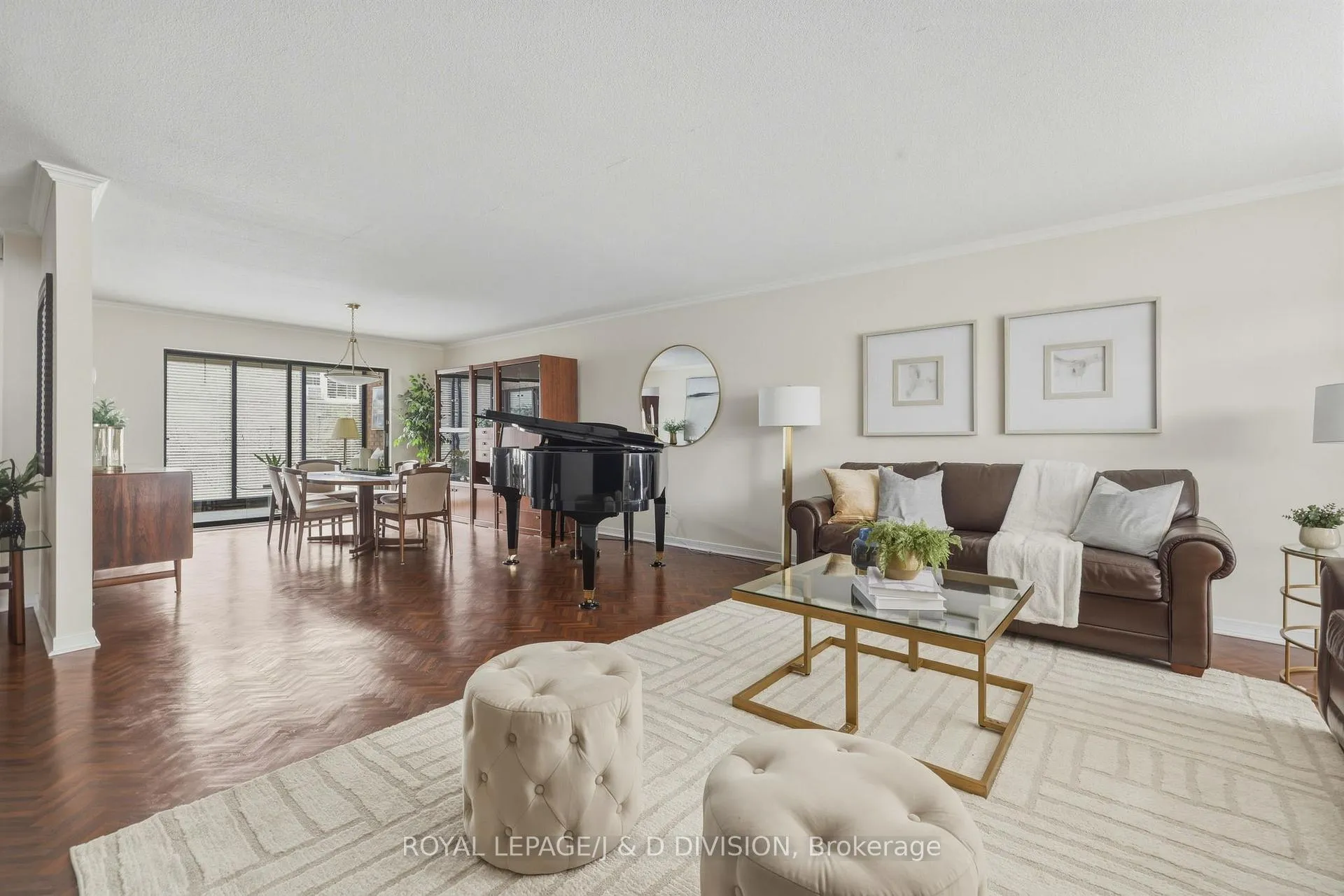Photo 1 of 122 Cortleigh Boulevard, Toronto, Lawrence Park South — HOMEH