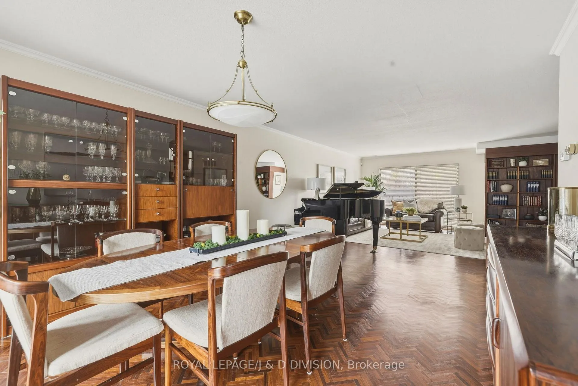 Photo 6 of 122 Cortleigh Boulevard, Toronto, Lawrence Park South — HOMEH