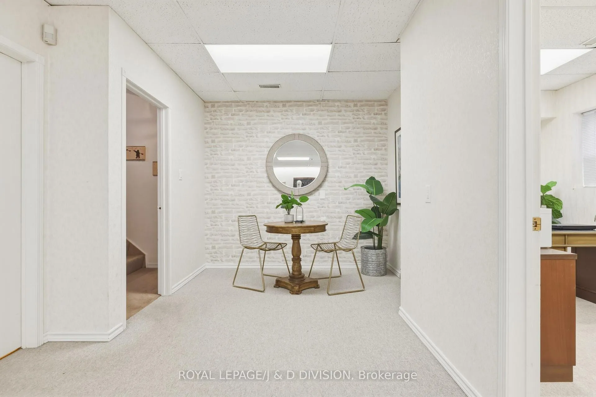 Photo 26 of 122 Cortleigh Boulevard, Toronto, Lawrence Park South — HOMEH