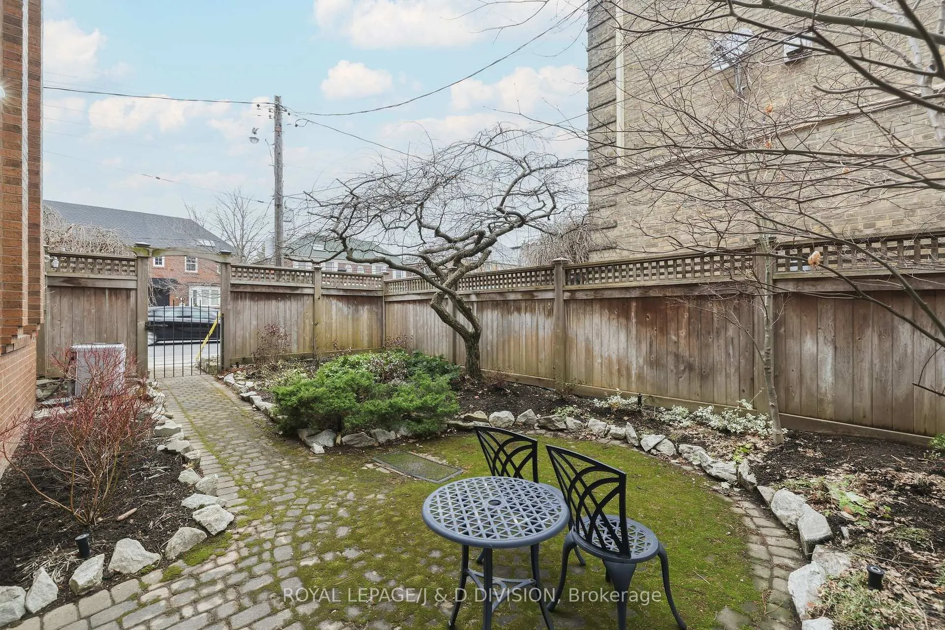 Photo 30 of 122 Cortleigh Boulevard, Toronto, Lawrence Park South — HOMEH
