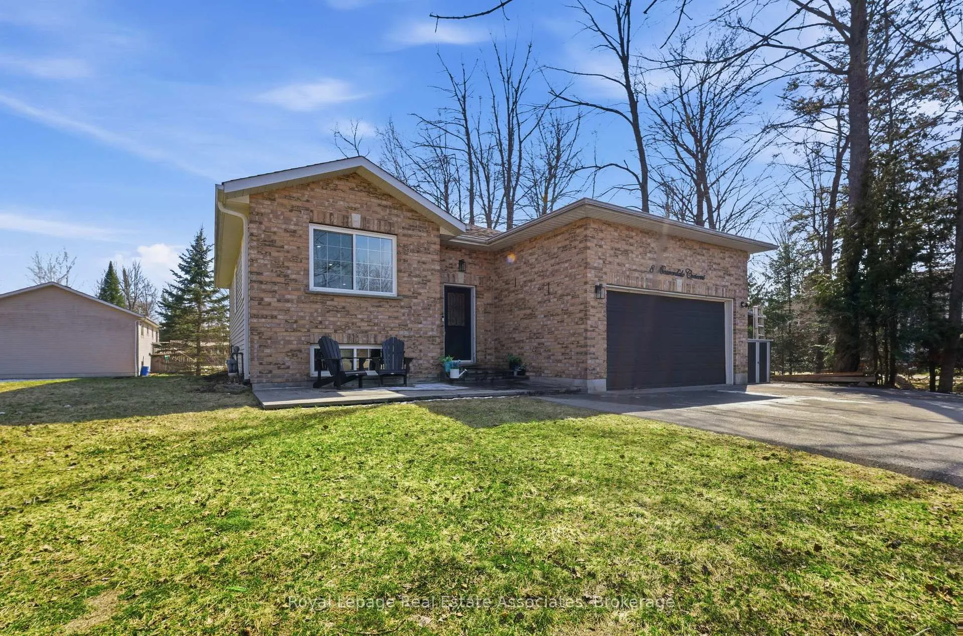 Photo 40 of 8 Beaverdale Crescent, Georgina, Pefferlaw — HOMEH