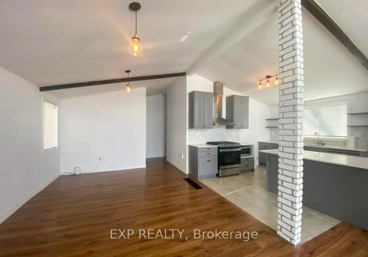 Photo 5 of 61 Cedar Street, Brant, Paris — HOMEH