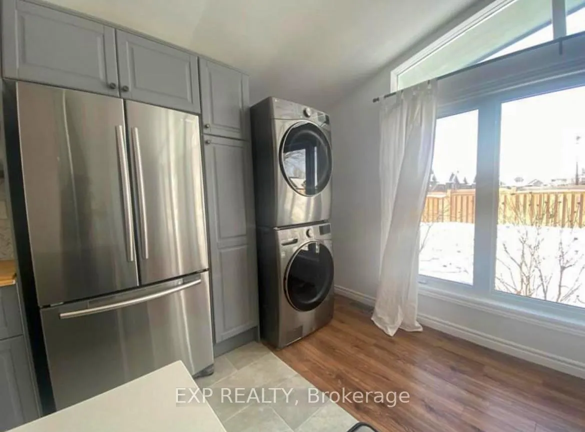 Photo 7 of 61 Cedar Street, Brant, Paris — HOMEH