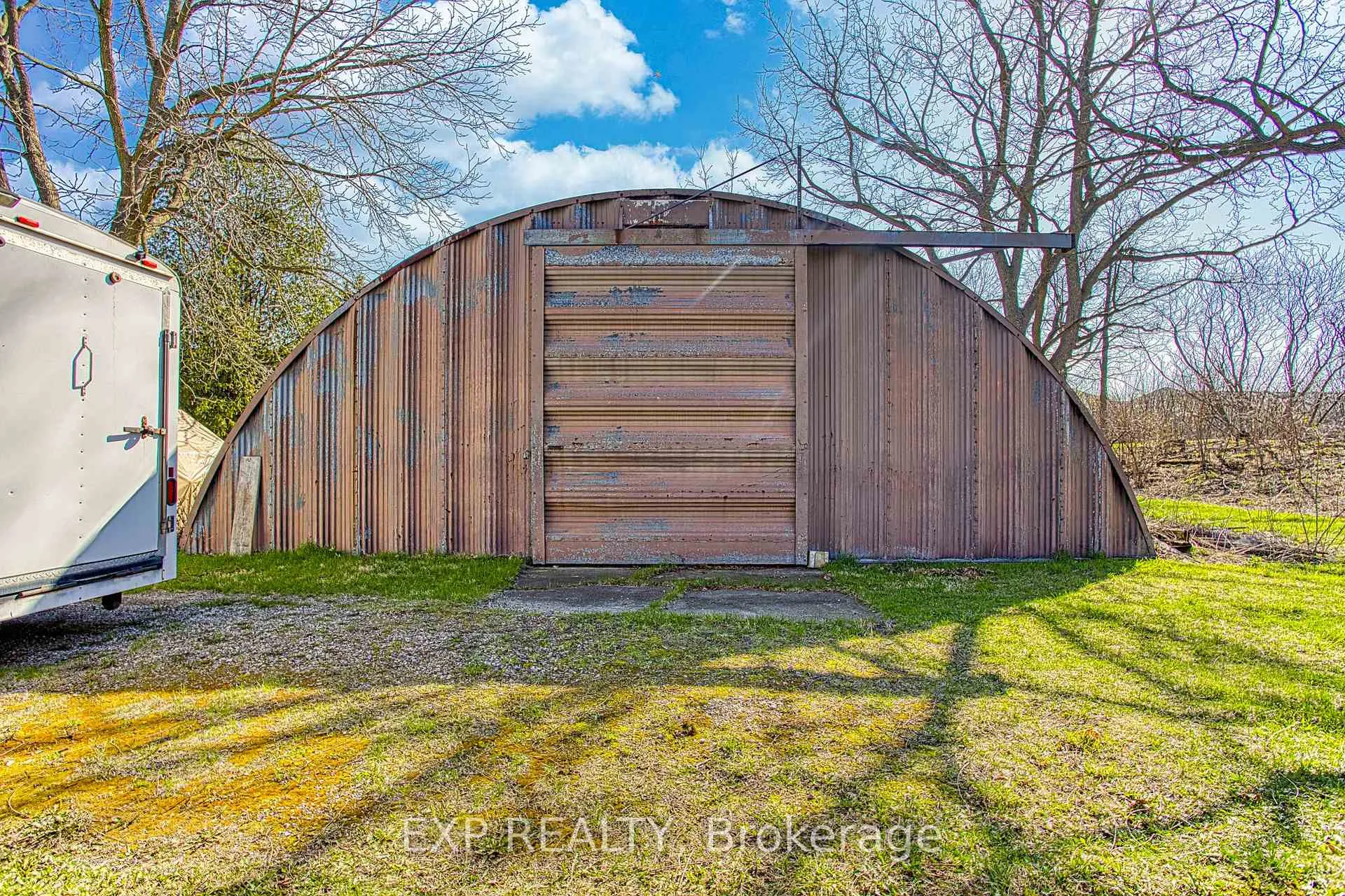Photo 18 of 61 Cedar Street, Brant, Paris — HOMEH