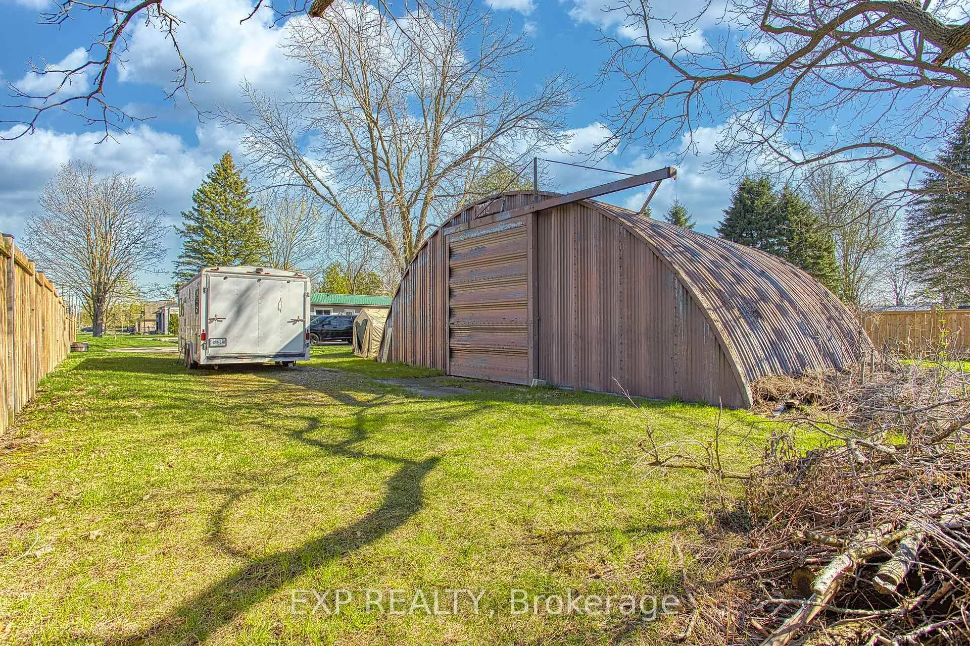 Photo 19 of 61 Cedar Street, Brant, Paris — HOMEH