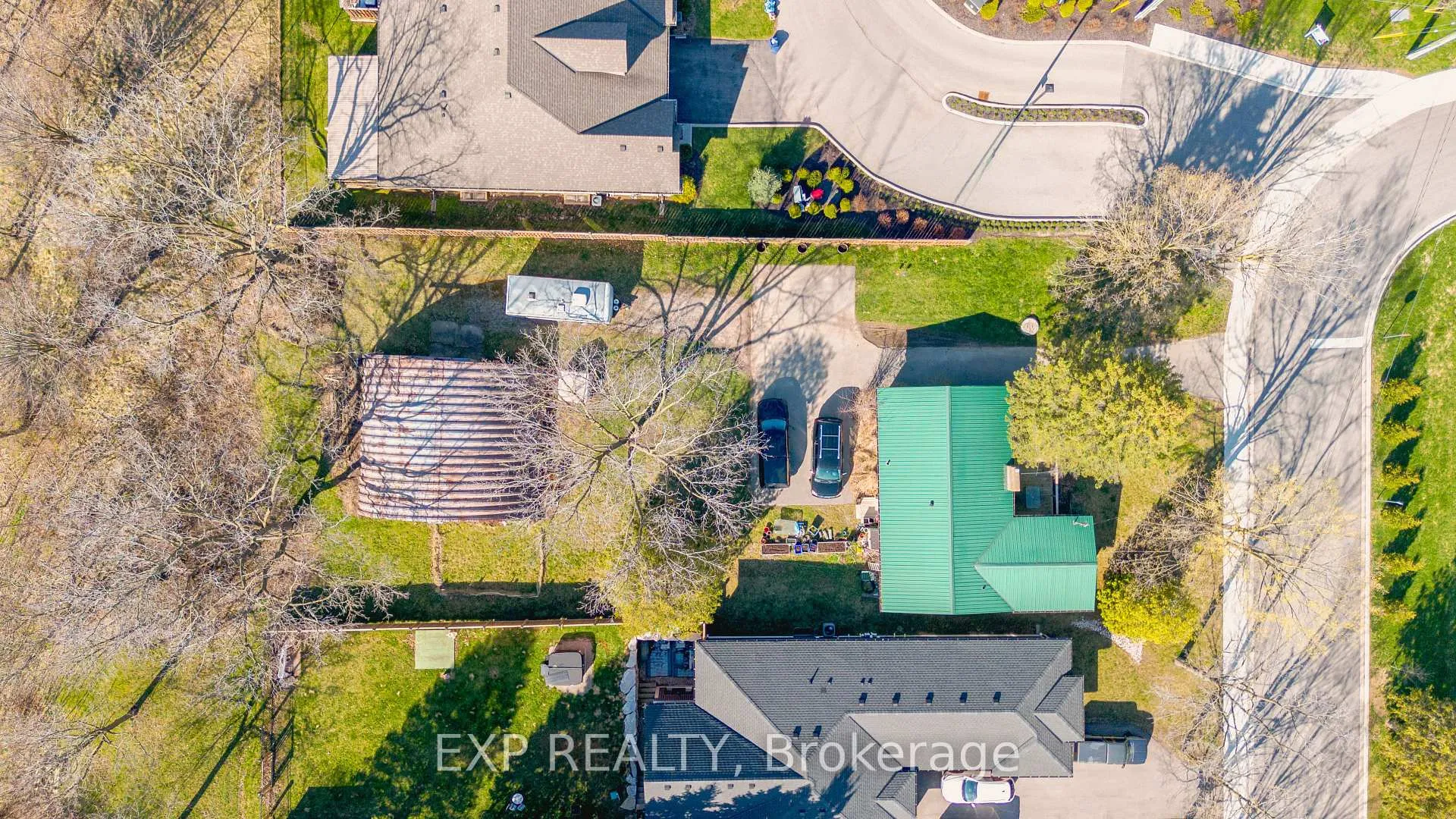 Photo 27 of 61 Cedar Street, Brant, Paris — HOMEH