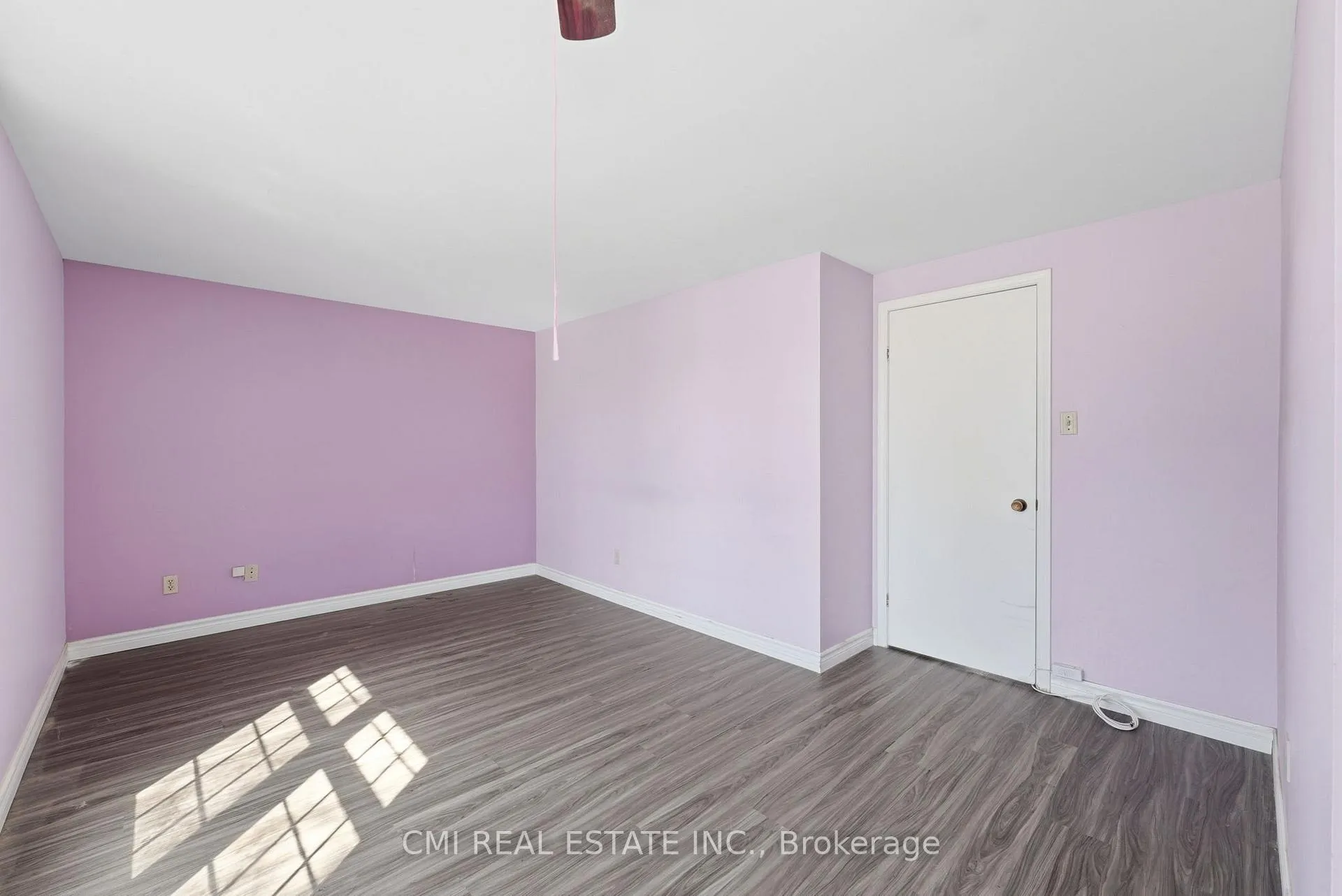 Photo 19 of 117 Monmore Road, London, North F — HOMEH