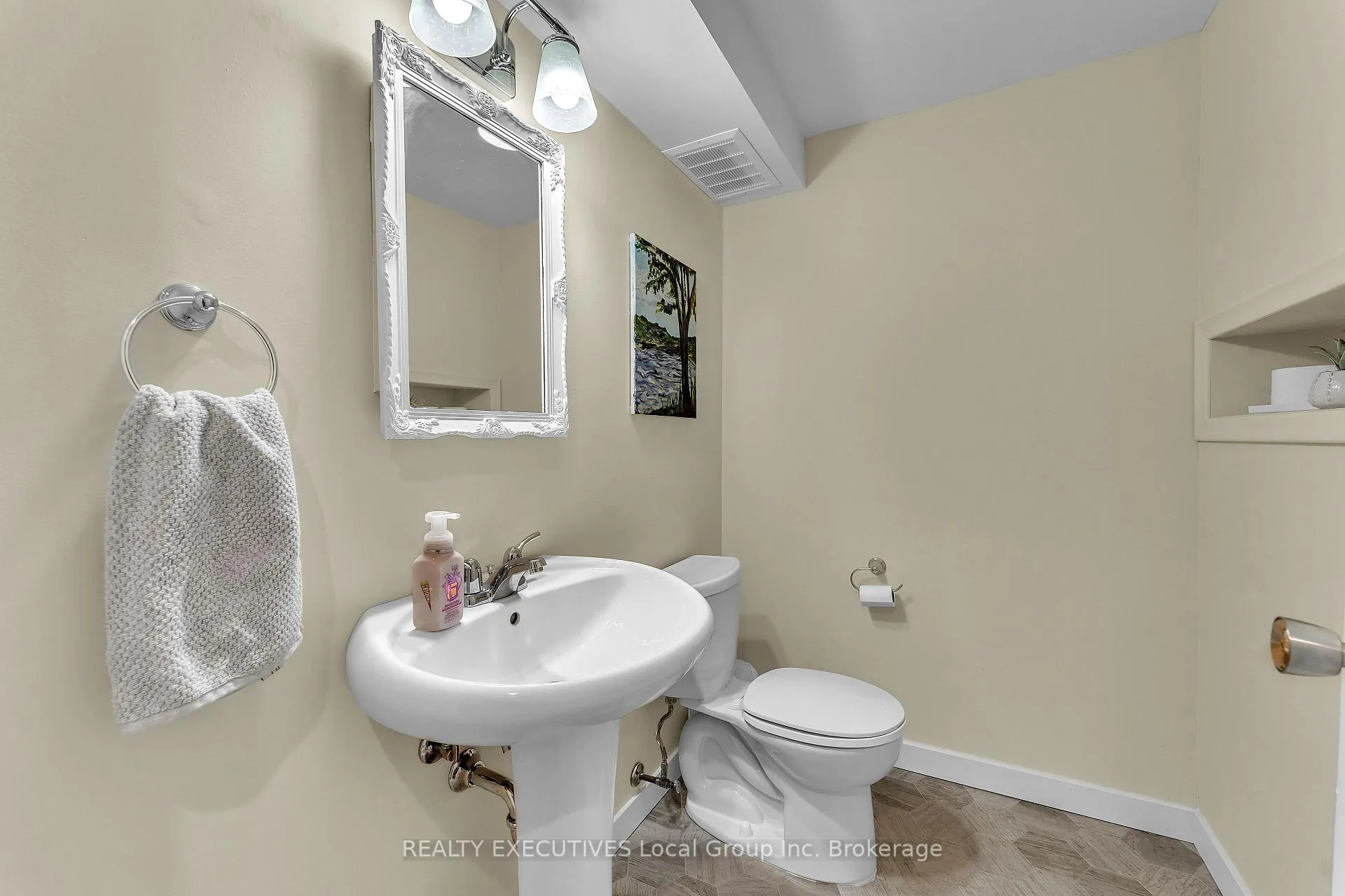 Photo 38 of 1536 Lisgar Street, North Bay, West End — HOMEH