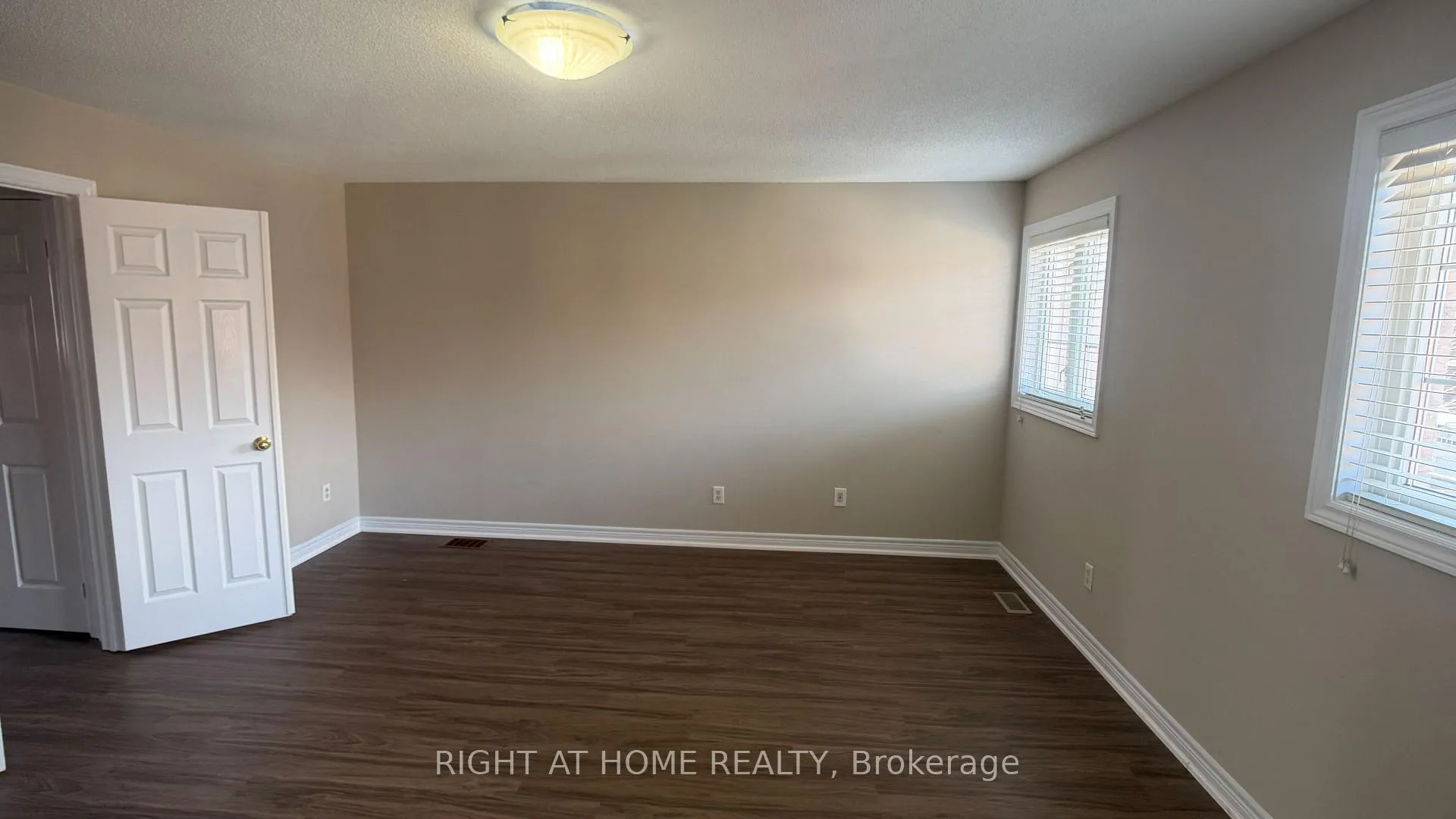 Photo 23 of 476 Mahogany Court, Pickering, Rouge Park — HOMEH