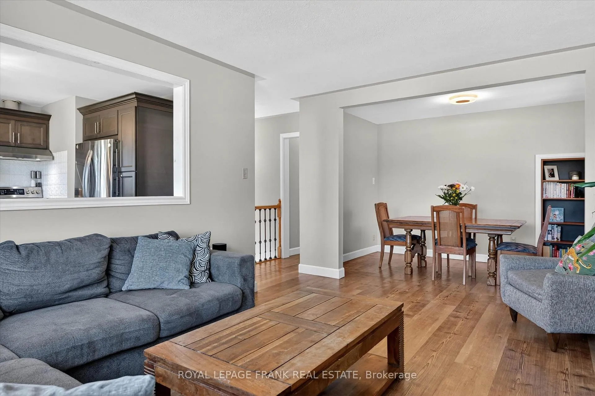 Photo 8 of 91 Rideau Crescent, Peterborough, Ashburnham Ward 4 — HOMEH