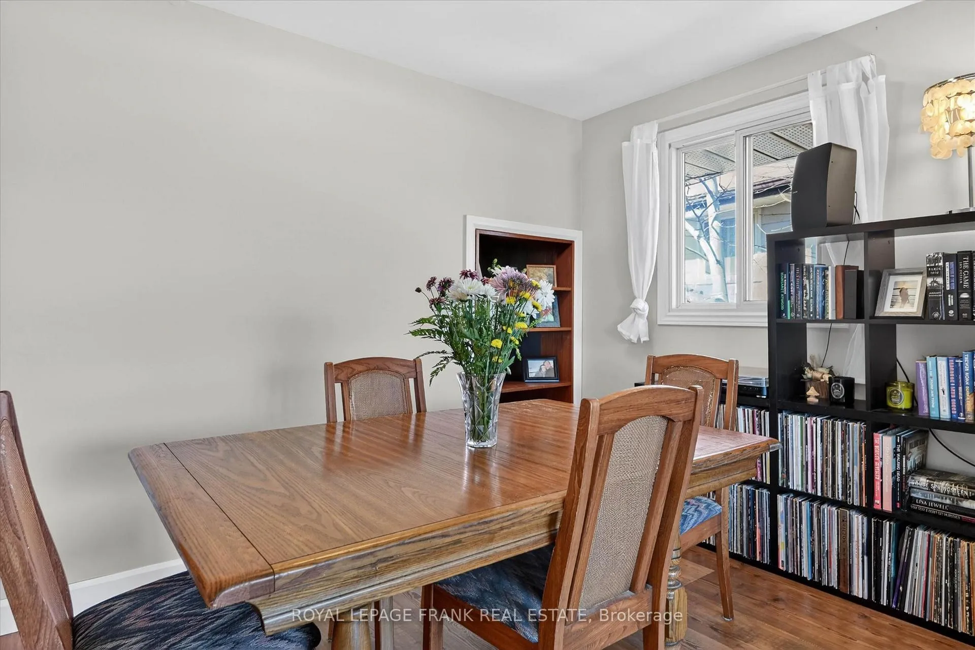 Photo 10 of 91 Rideau Crescent, Peterborough, Ashburnham Ward 4 — HOMEH