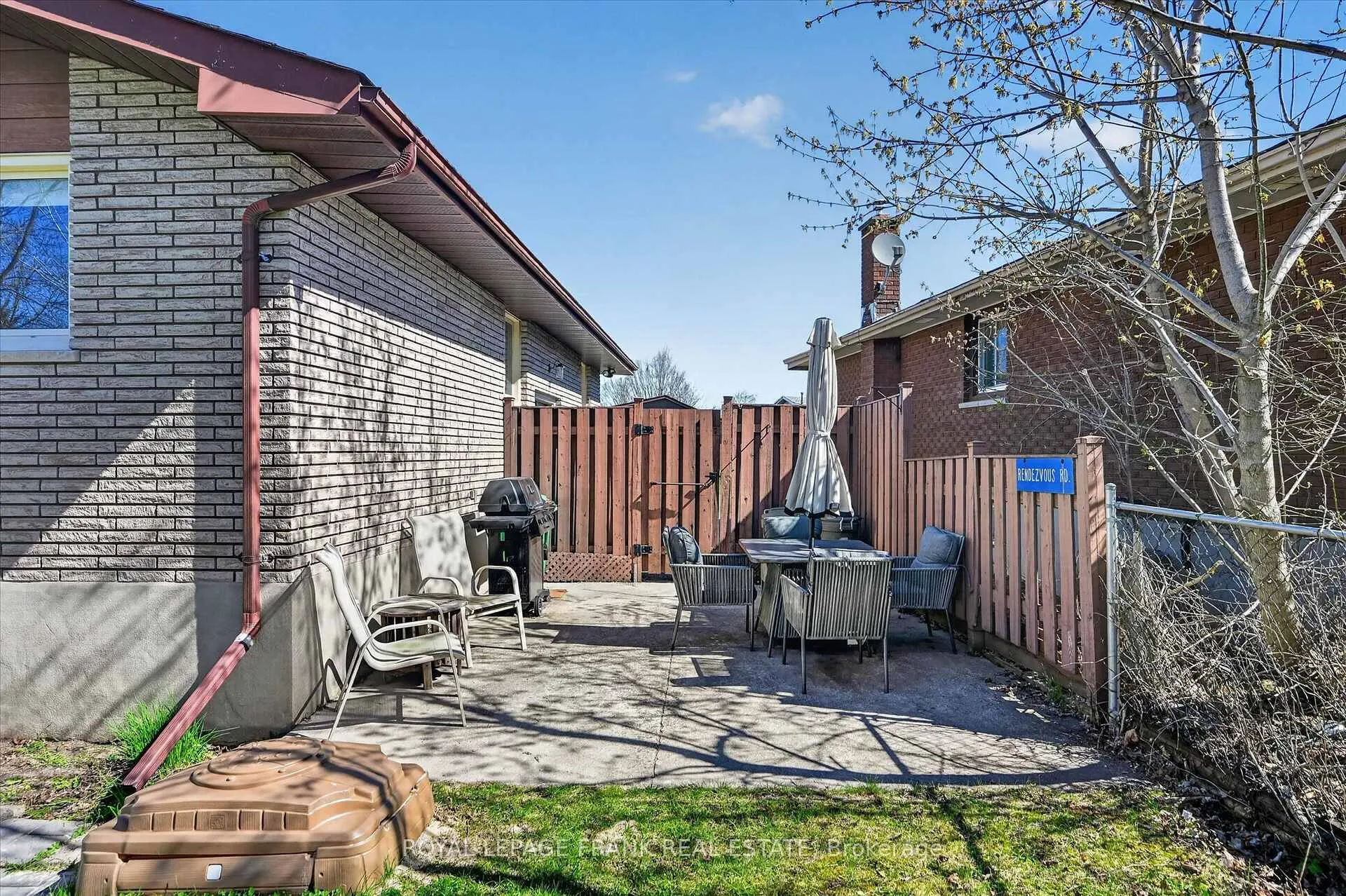 Photo 44 of 91 Rideau Crescent, Peterborough, Ashburnham Ward 4 — HOMEH