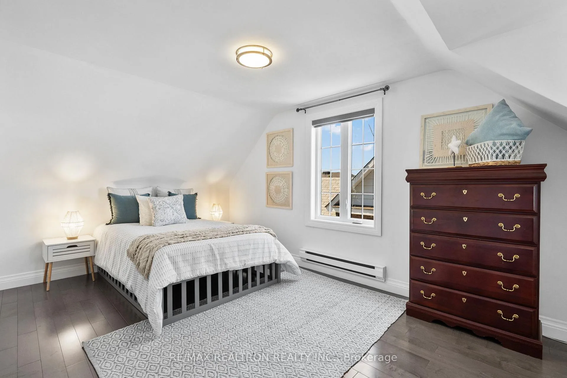 Photo 27 of 12 Gooderham Drive, Scarborough, Wexford-Maryvale — HOMEH