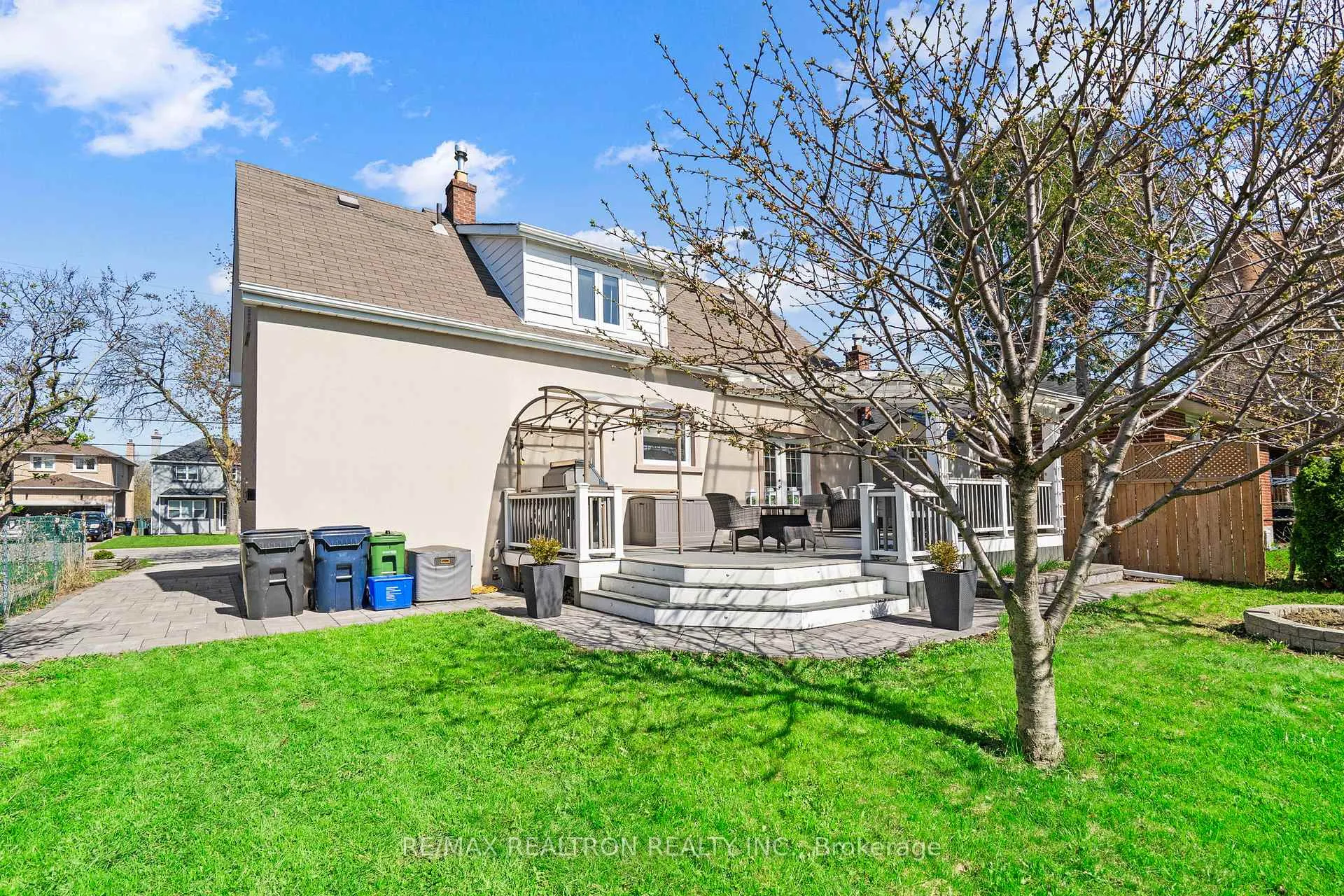 Photo 42 of 12 Gooderham Drive, Scarborough, Wexford-Maryvale — HOMEH