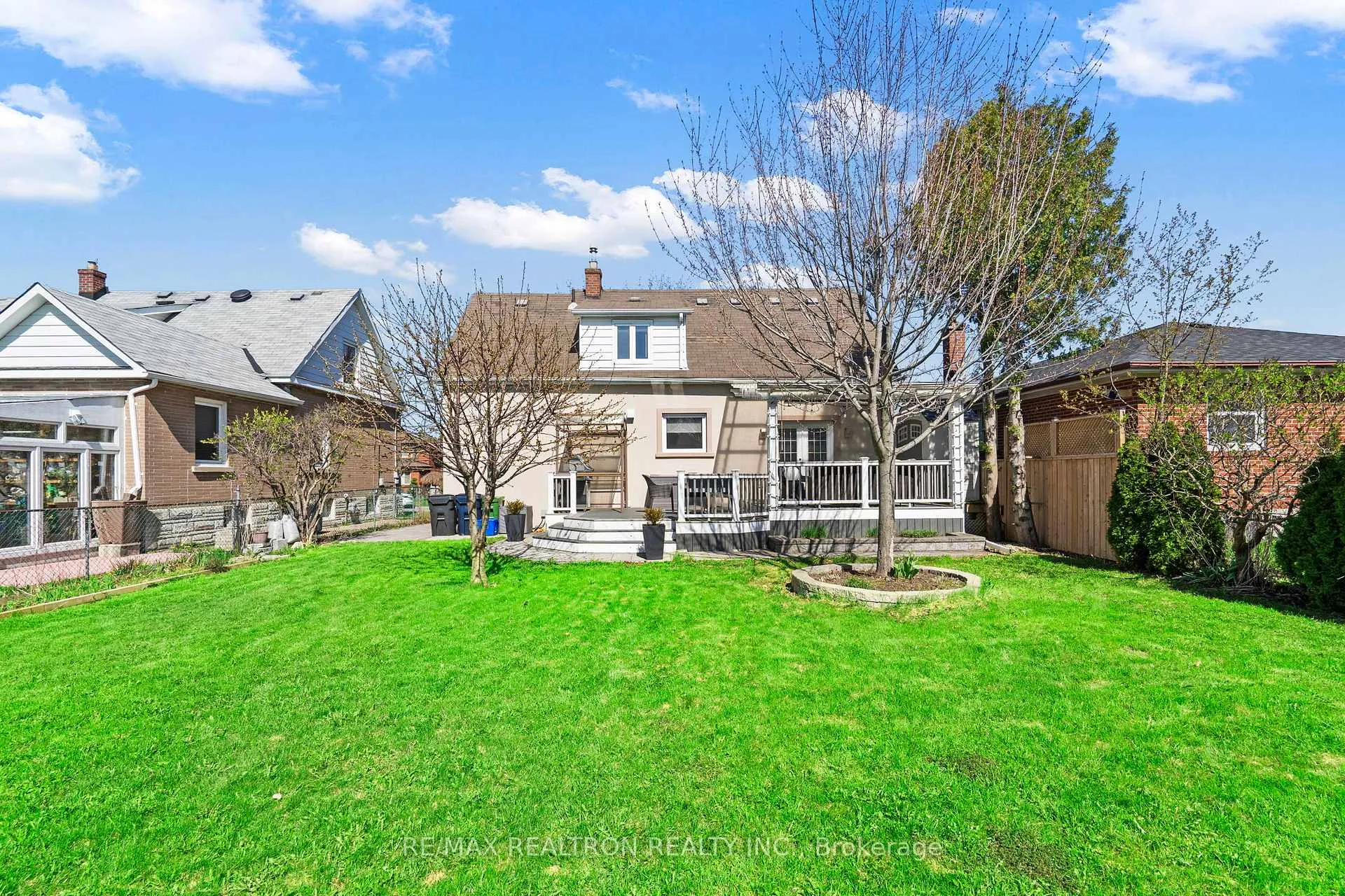 Photo 43 of 12 Gooderham Drive, Scarborough, Wexford-Maryvale — HOMEH