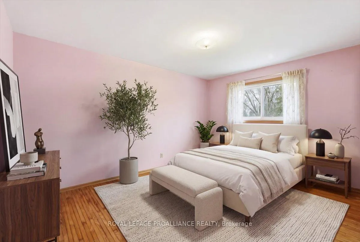 Photo 23 of 8 Fenwood Crescent, Prince Edward County, Ameliasburgh — HOMEH