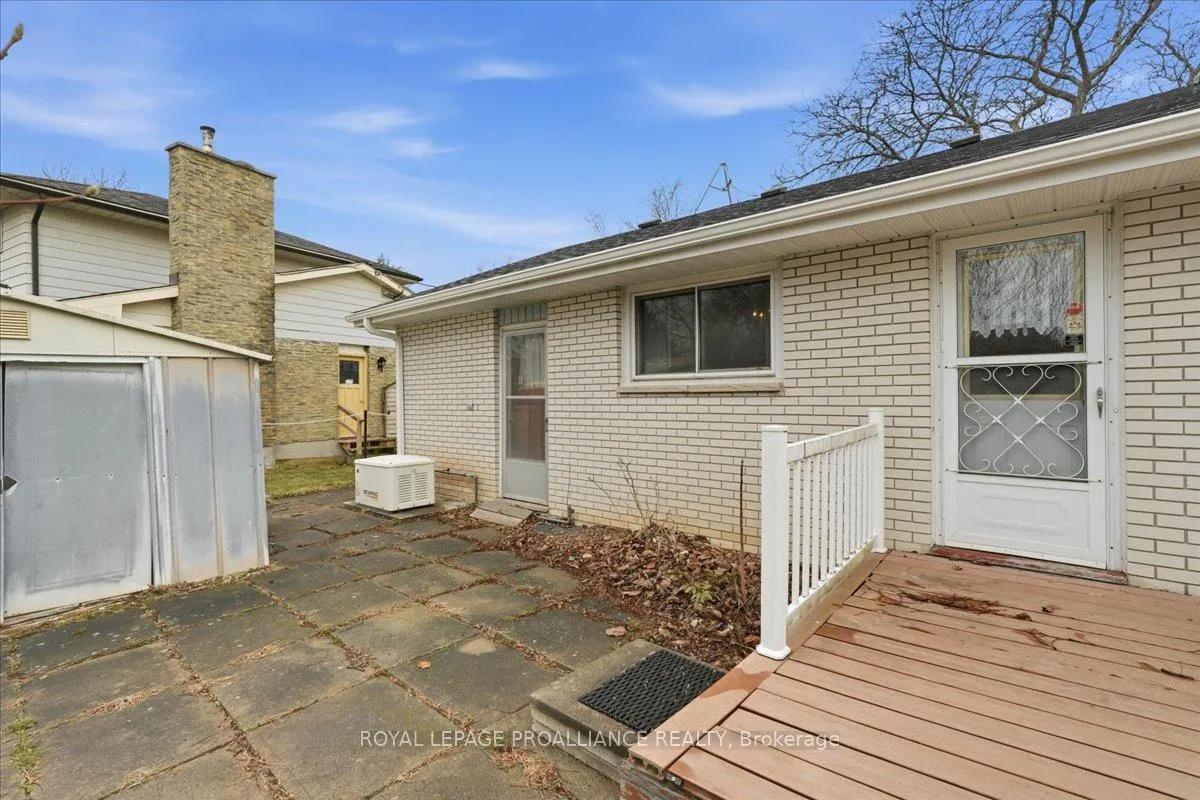 Photo 33 of 8 Fenwood Crescent, Prince Edward County, Ameliasburgh — HOMEH