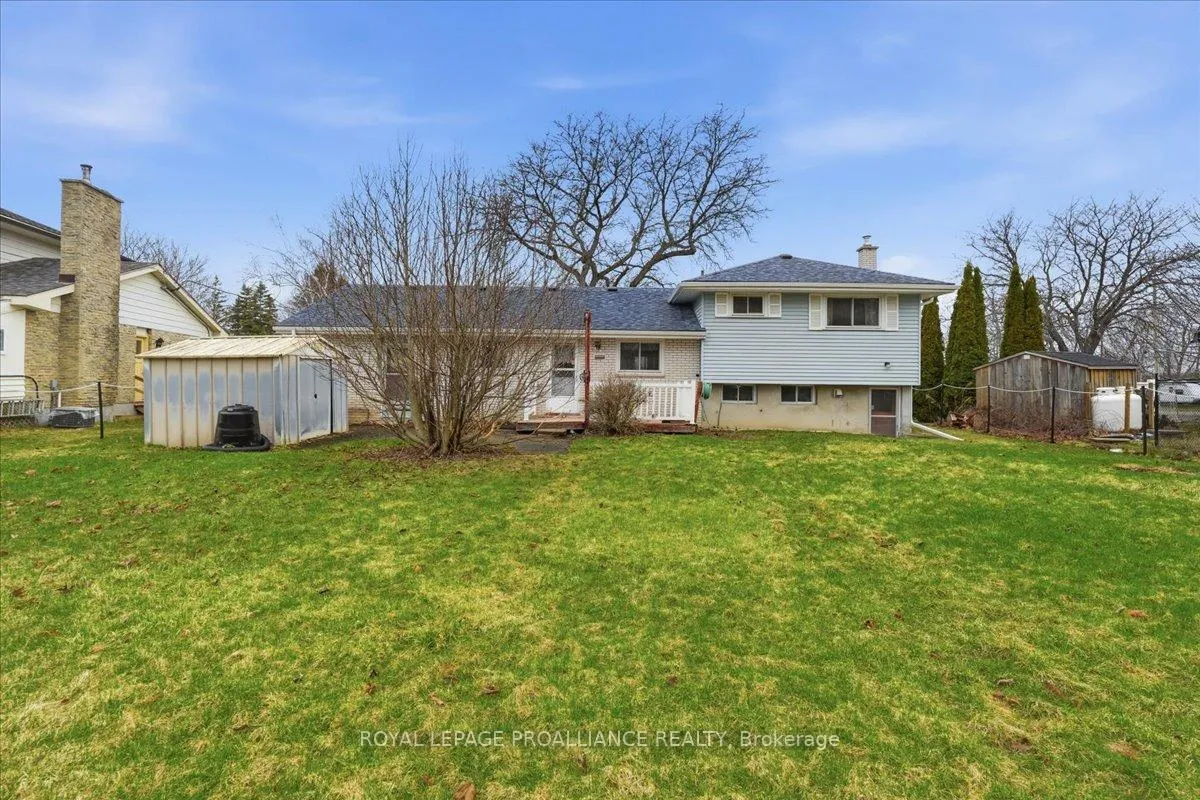 Photo 36 of 8 Fenwood Crescent, Prince Edward County, Ameliasburgh — HOMEH