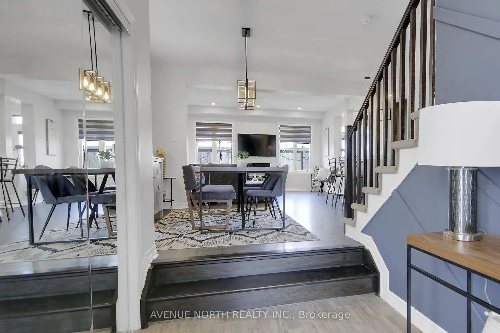Photo 5 of 4772 Abbott Street, Ottawa, Kanata - Emerald Meadows/Trailwest — HOMEH