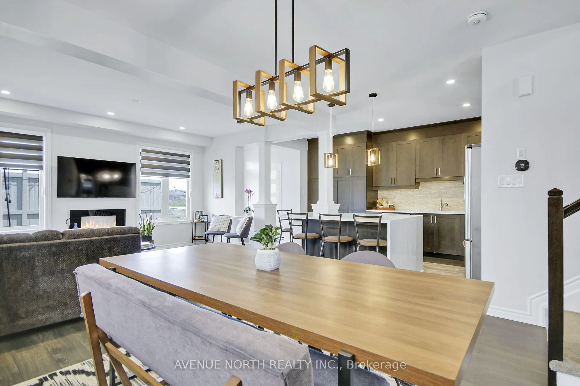 Photo 17 of 4772 Abbott Street, Ottawa, Kanata - Emerald Meadows/Trailwest — HOMEH
