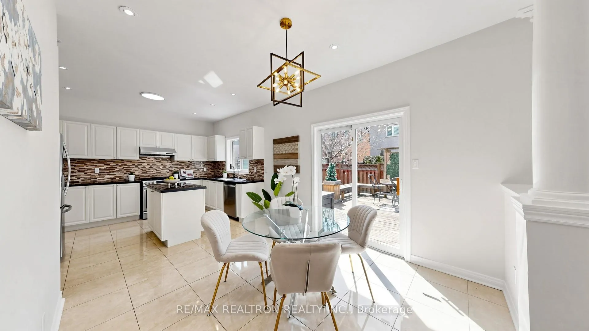 Photo 15 of 46 Gardenia Crescent, Markham, Cachet — HOMEH
