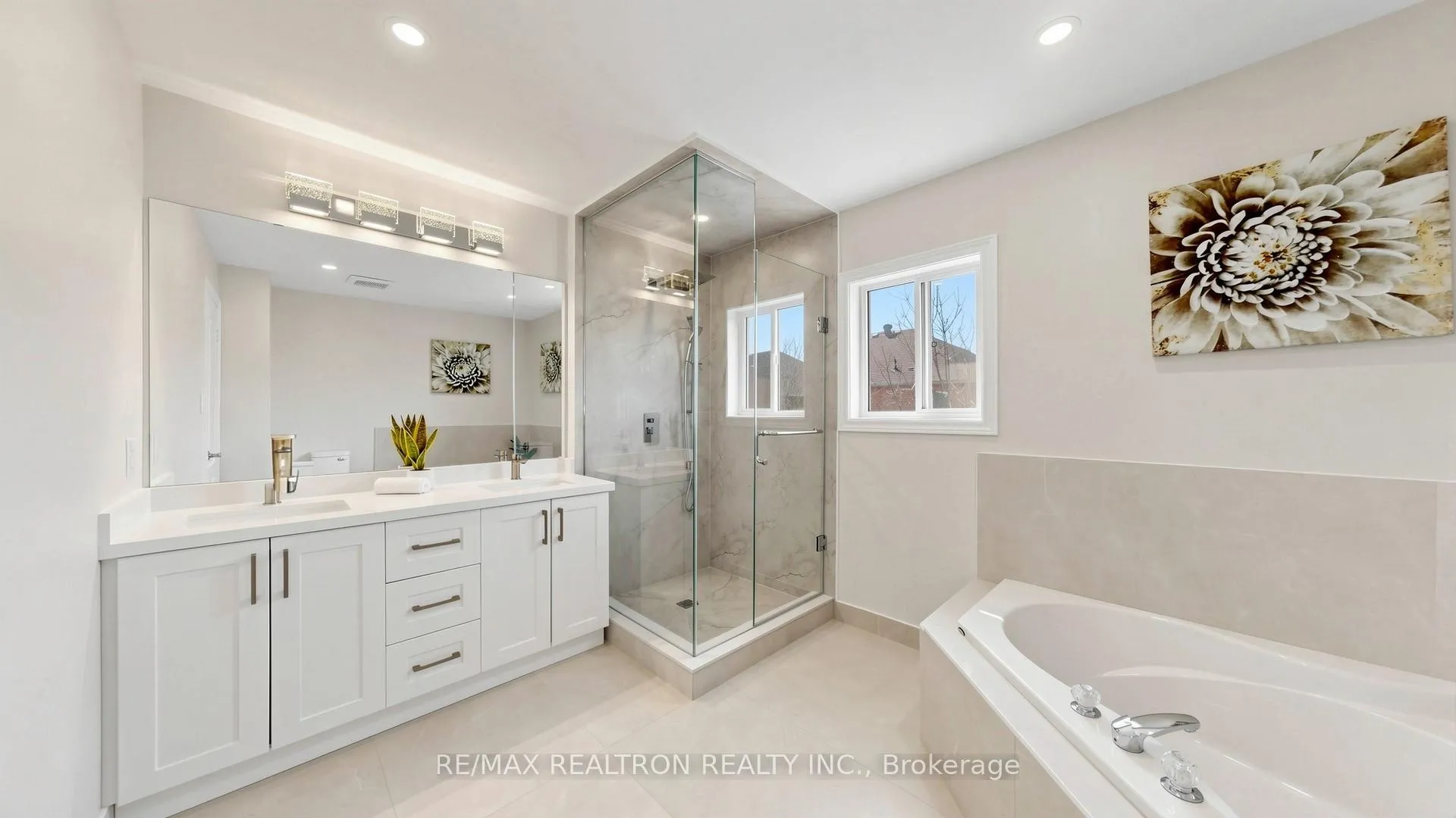Photo 26 of 46 Gardenia Crescent, Markham, Cachet — HOMEH