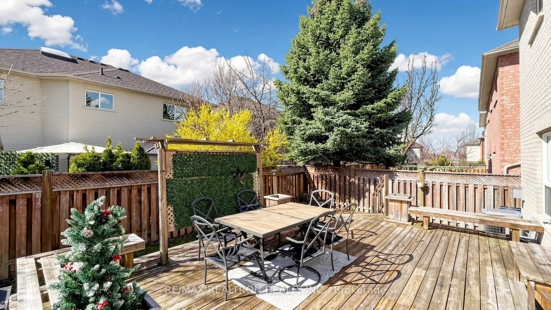 Photo 47 of 46 Gardenia Crescent, Markham, Cachet — HOMEH