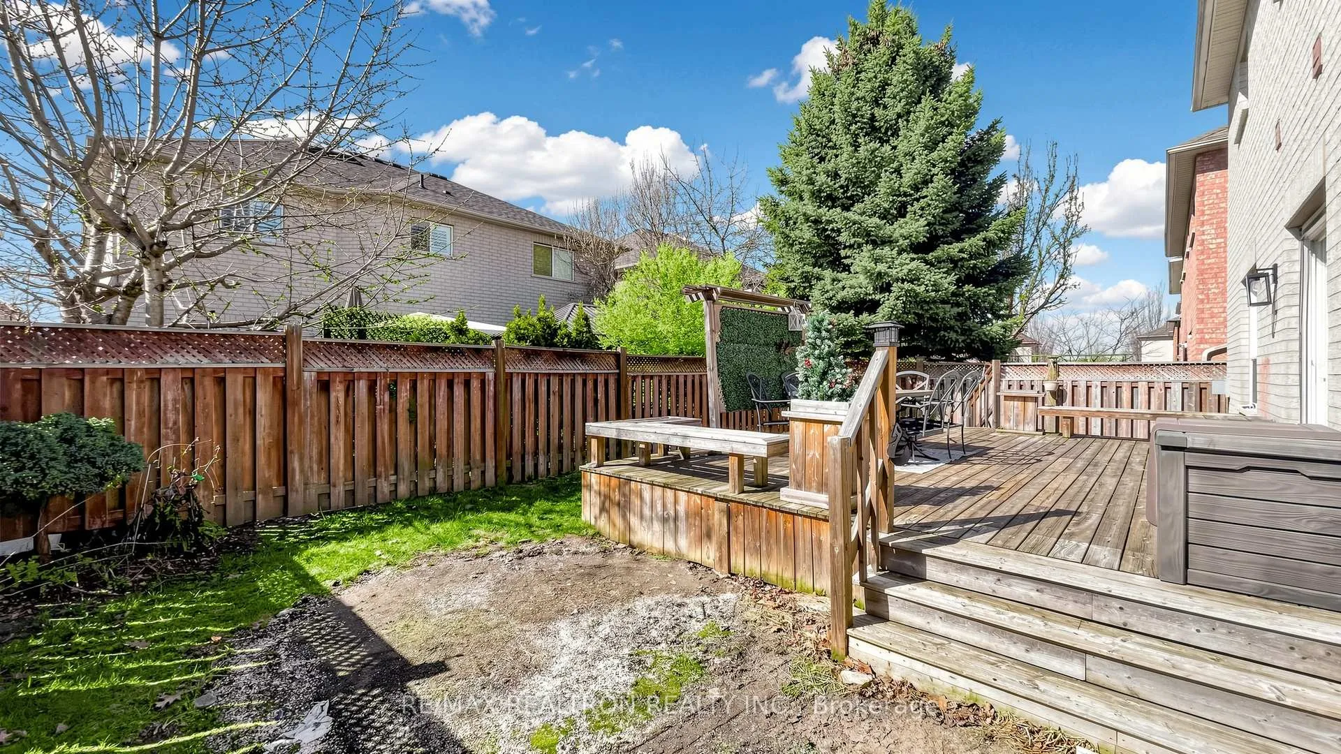 Photo 48 of 46 Gardenia Crescent, Markham, Cachet — HOMEH