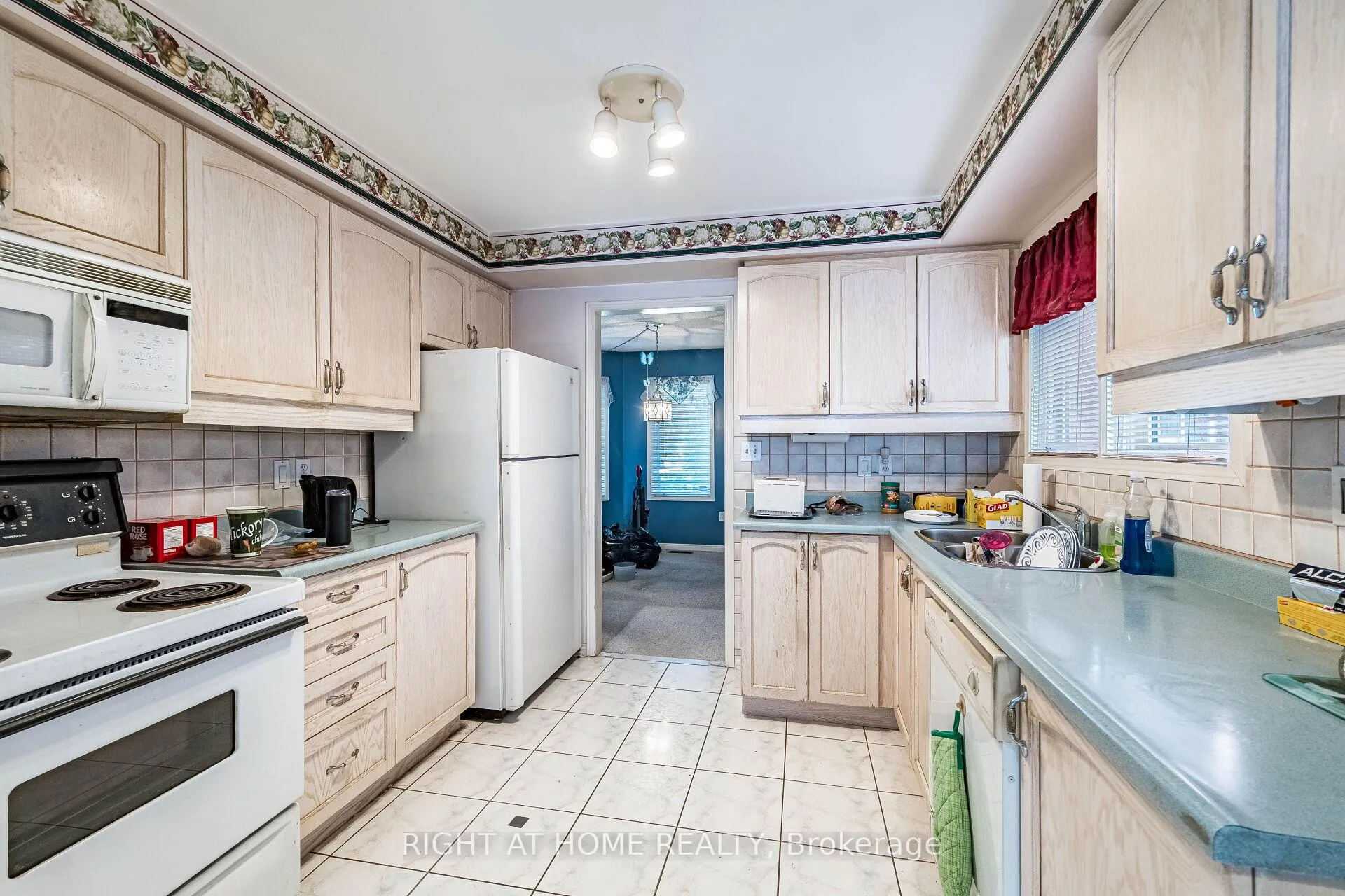Photo 15 of 9 Woodstream Avenue, Brampton, Sandringham-Wellington — HOMEH