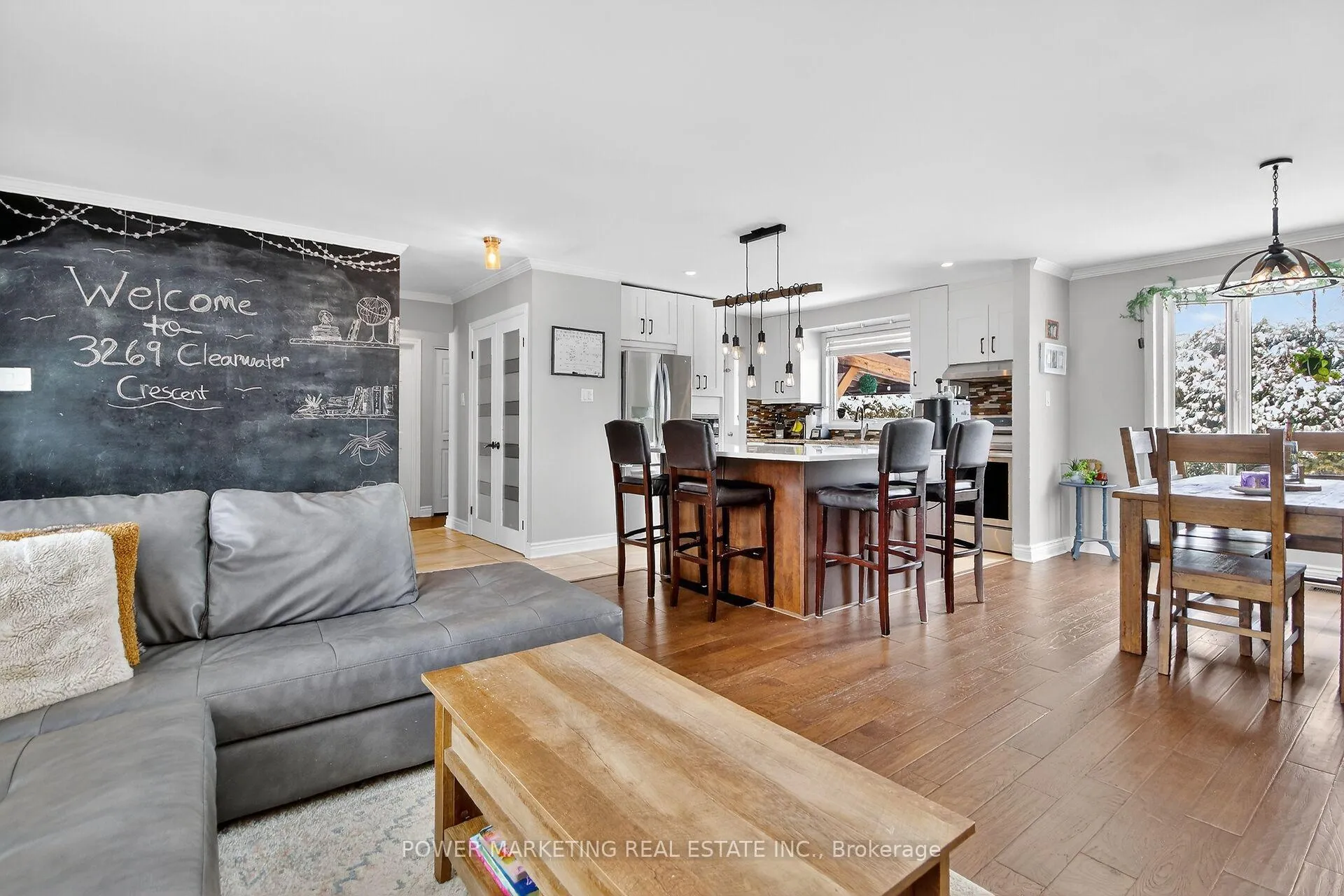 Photo 17 of 3269 Clearwater Crescent, Ottawa, South Keys — HOMEH