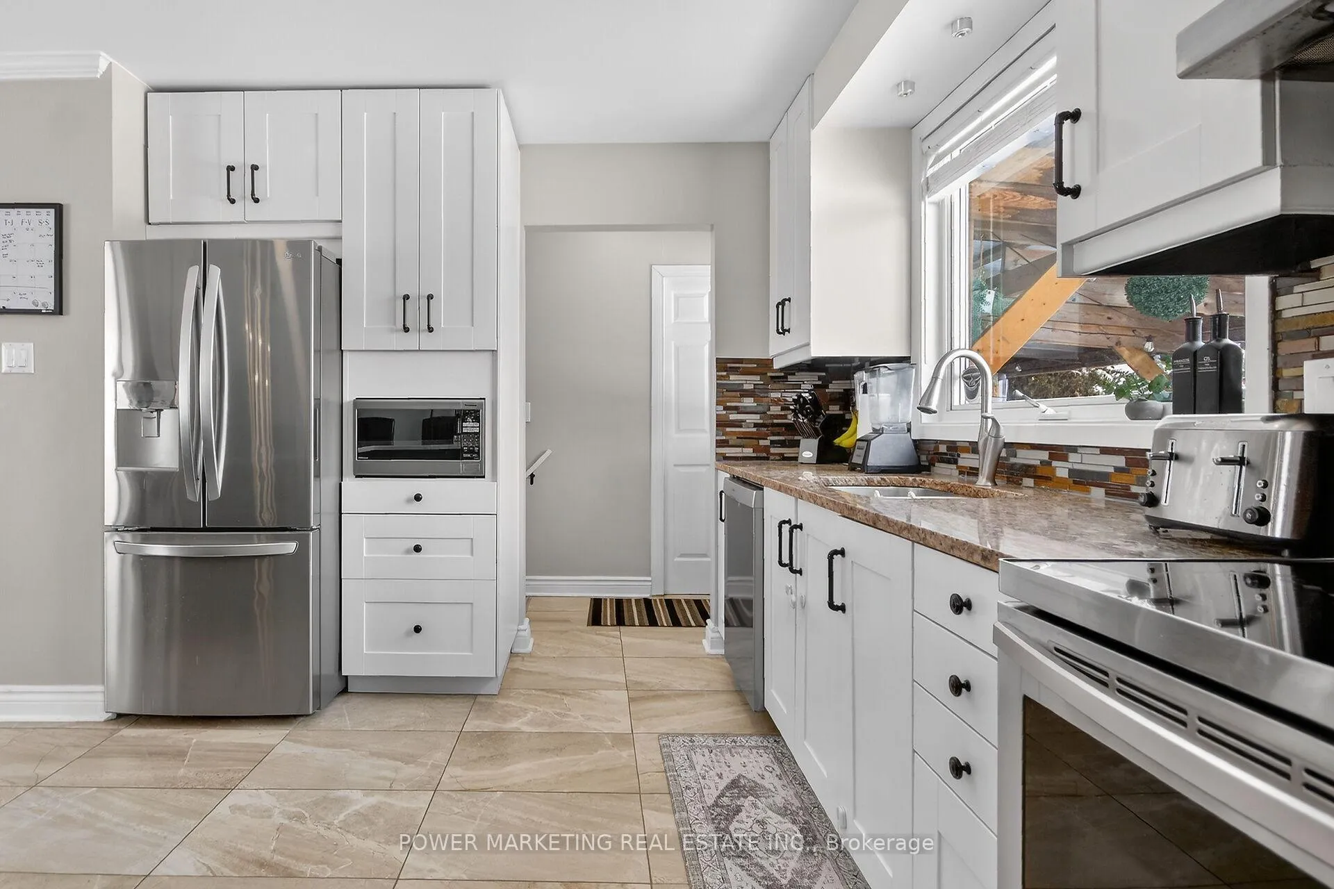 Photo 19 of 3269 Clearwater Crescent, Ottawa, South Keys — HOMEH
