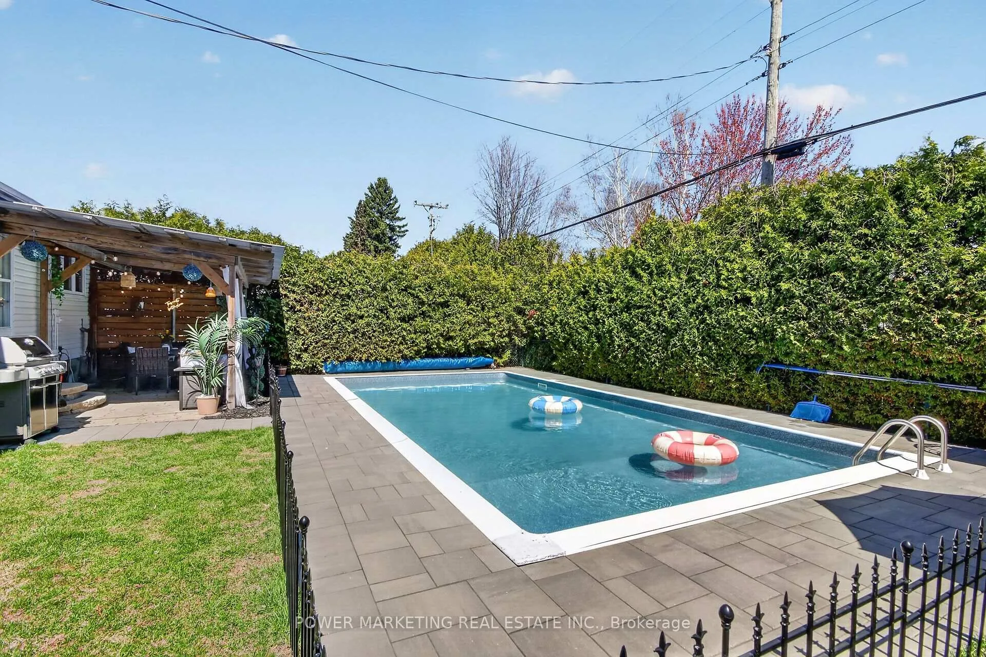 Photo 39 of 3269 Clearwater Crescent, Ottawa, South Keys — HOMEH