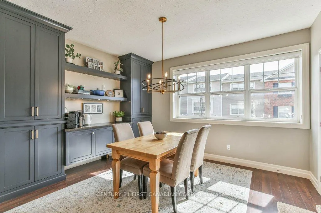 Photo 12 of Unit 10, 1850 Beaverbrook Avenue, London, North M — HOMEH