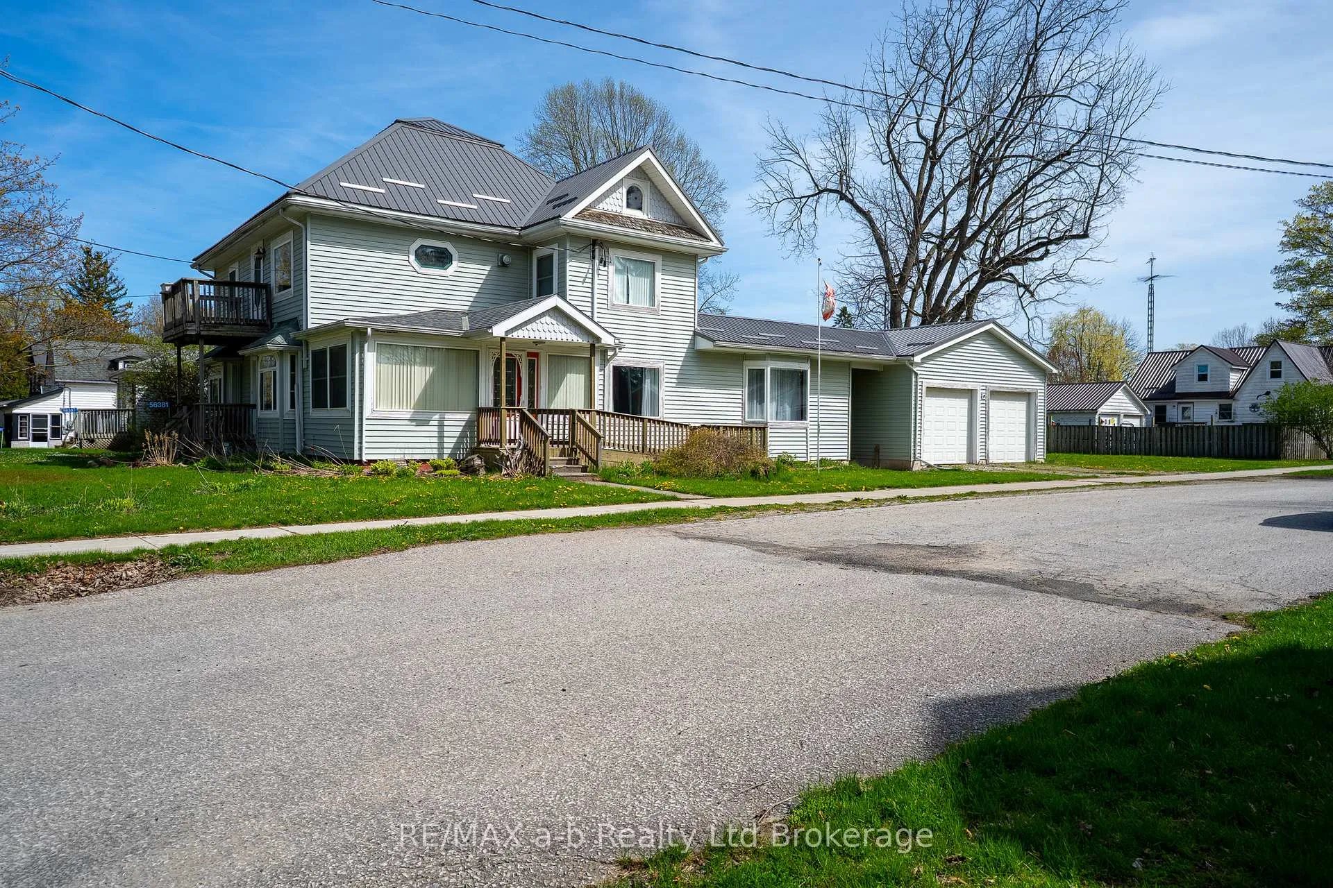Photo 1 of 56381 Heritage Line, Bayham, Straffordville — HOMEH