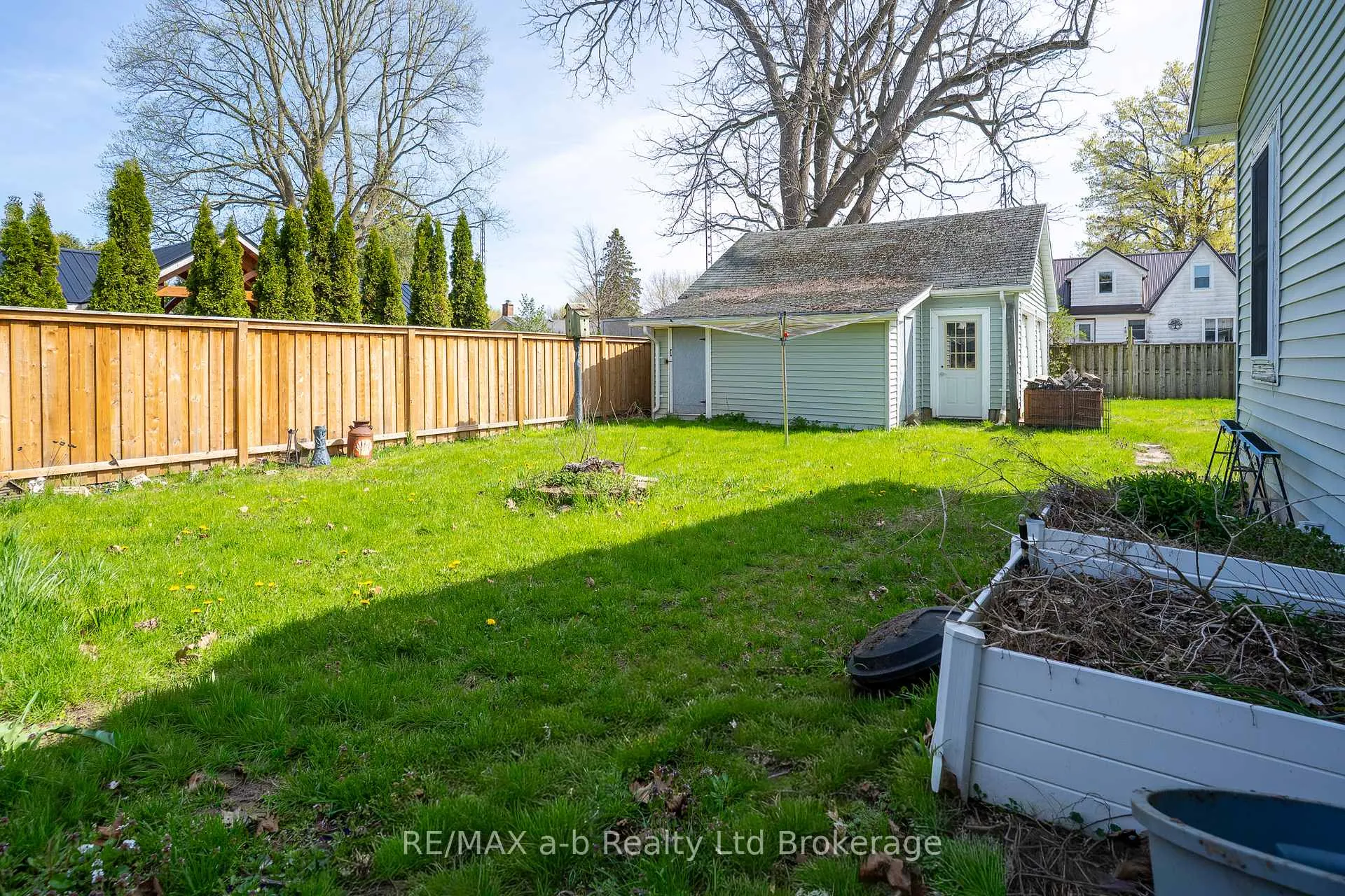 Photo 4 of 56381 Heritage Line, Bayham, Straffordville — HOMEH