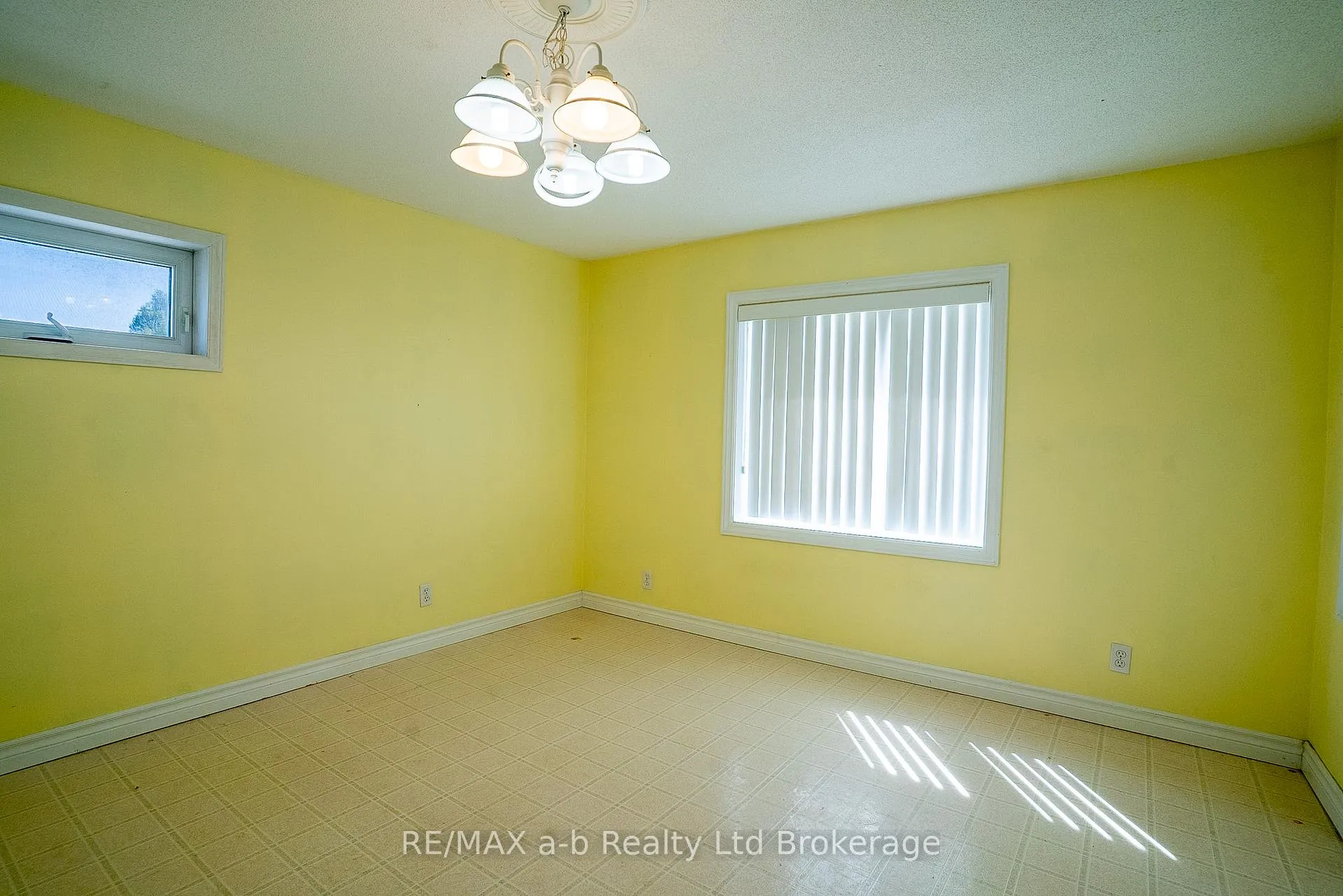 Photo 21 of 56381 Heritage Line, Bayham, Straffordville — HOMEH