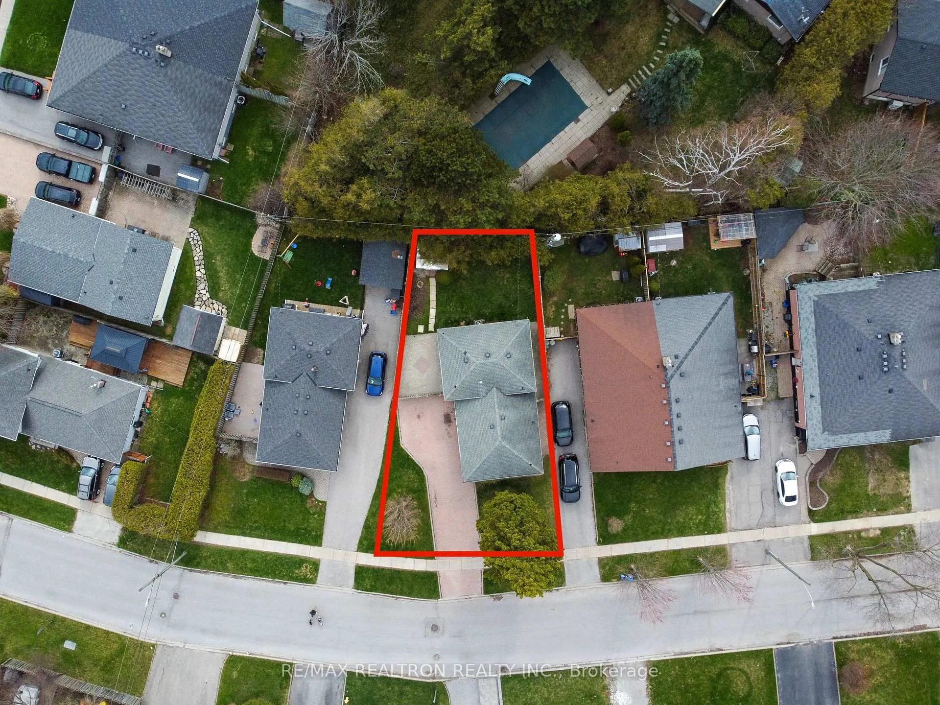 Photo 48 of 802 Modlin Road, Pickering, Bay Ridges — HOMEH
