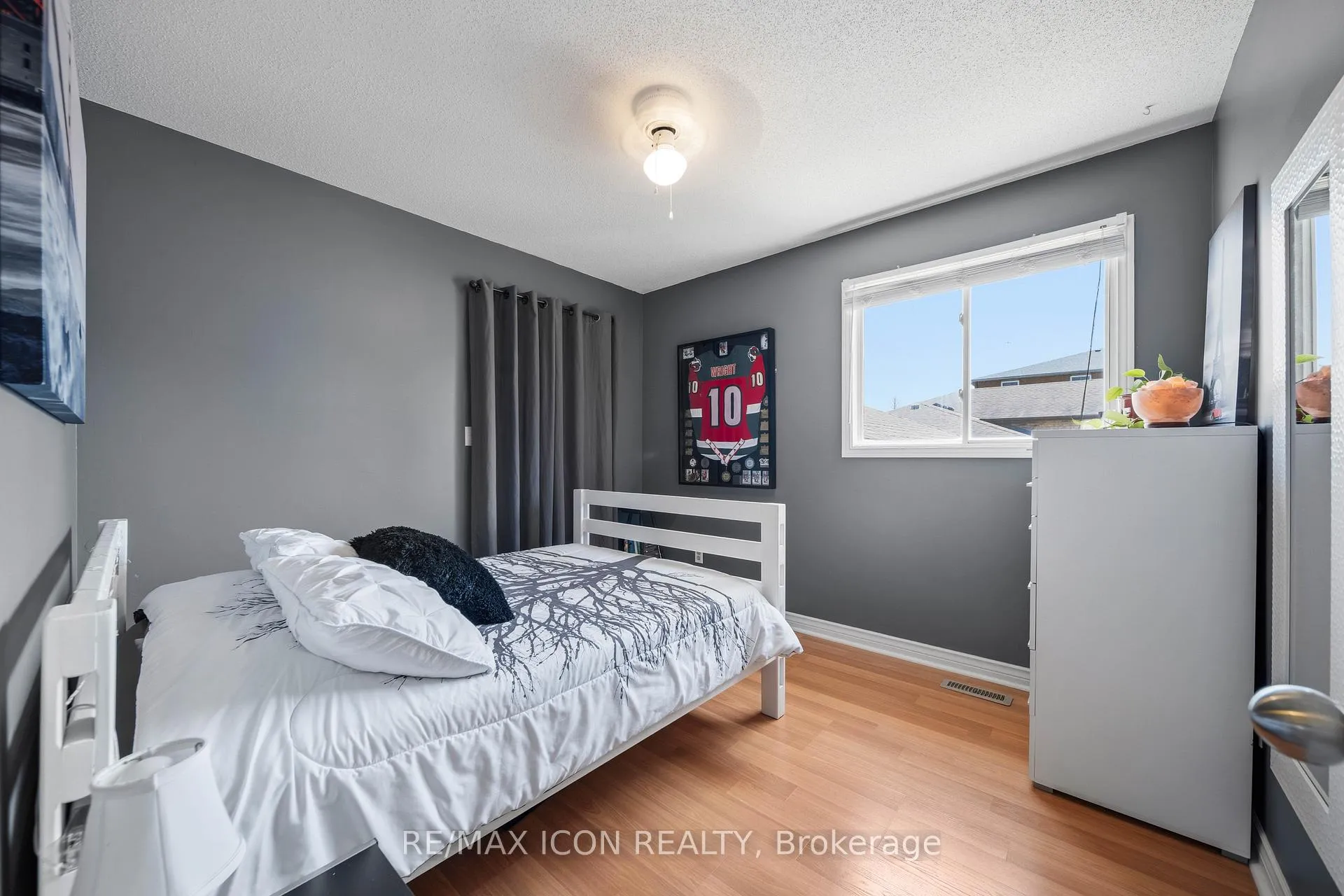 Photo 14 of 61 Carleton Court, Thames Centre, Dorchester — HOMEH