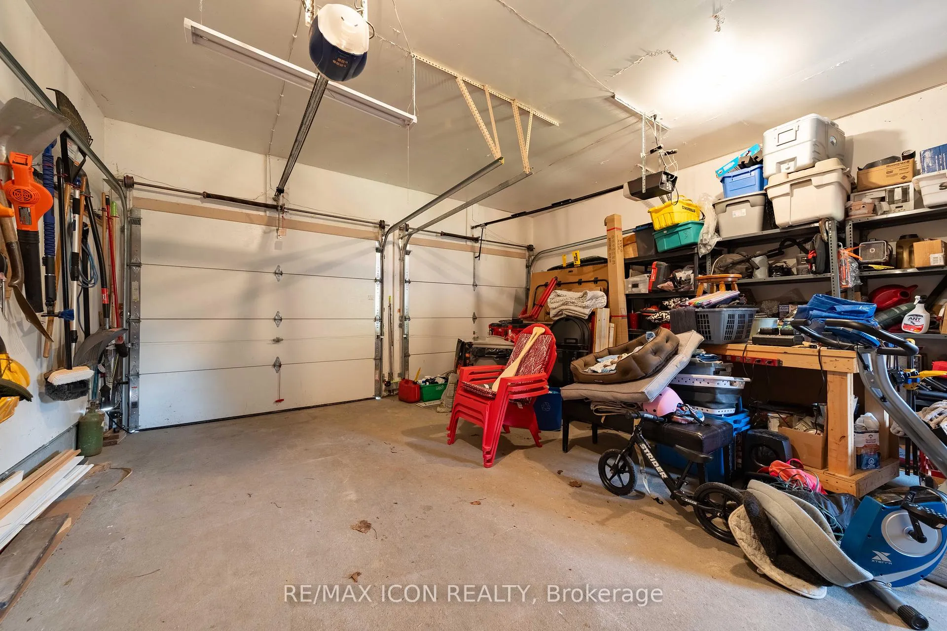 Photo 24 of 61 Carleton Court, Thames Centre, Dorchester — HOMEH