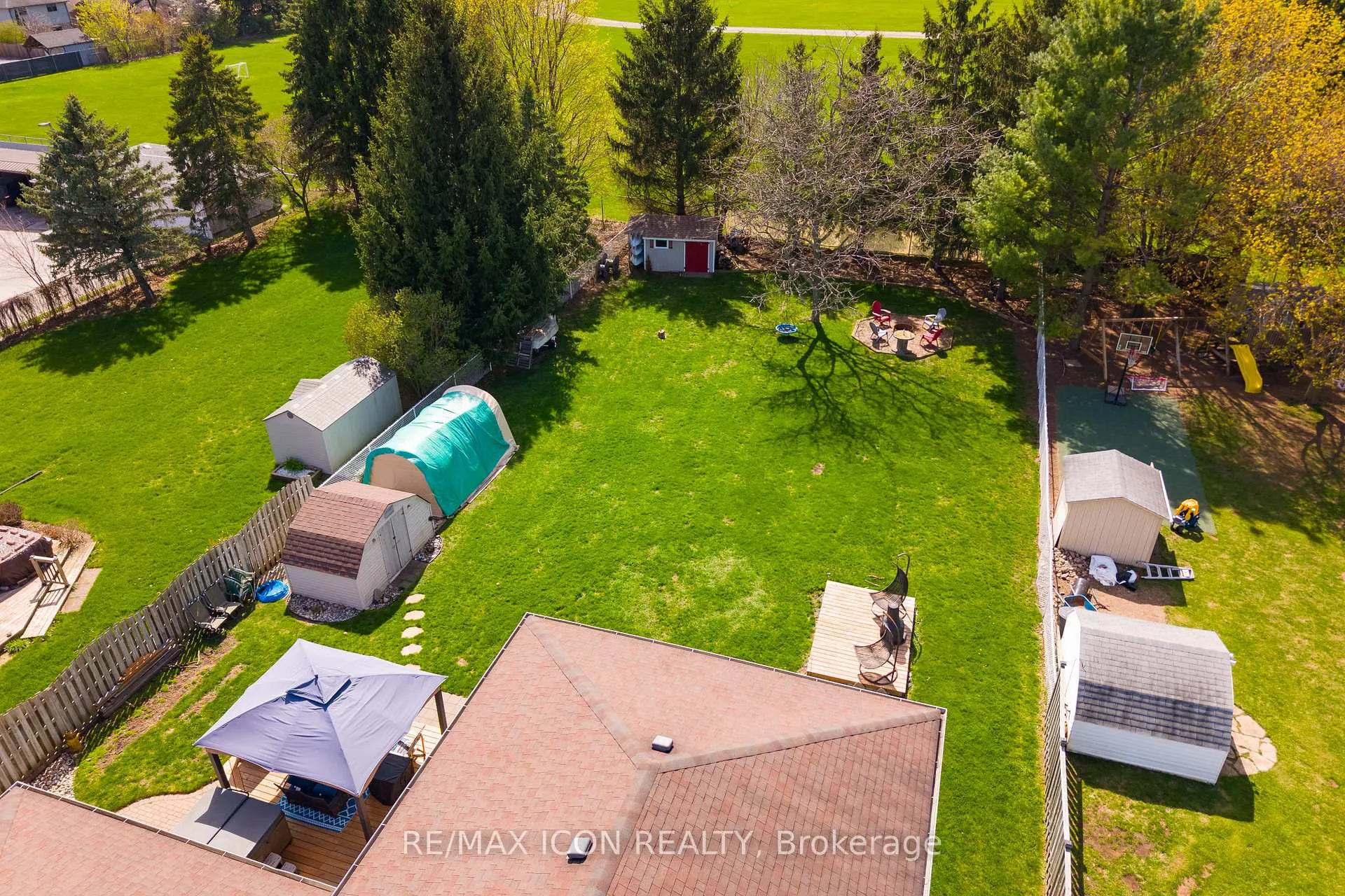 Photo 34 of 61 Carleton Court, Thames Centre, Dorchester — HOMEH