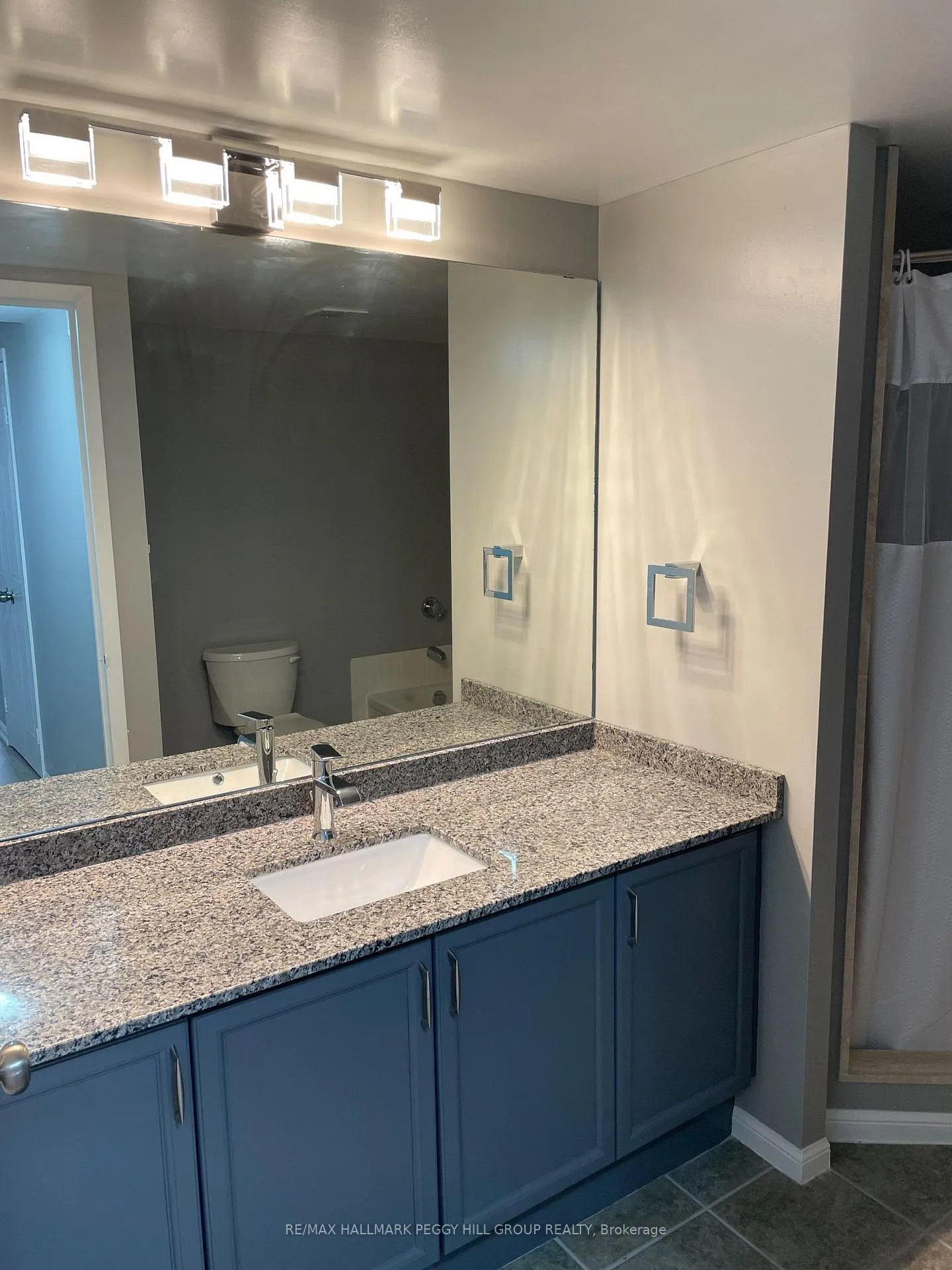 Photo 8 of Unit 508, 75 Ellen Street, Barrie, City Centre — HOMEH