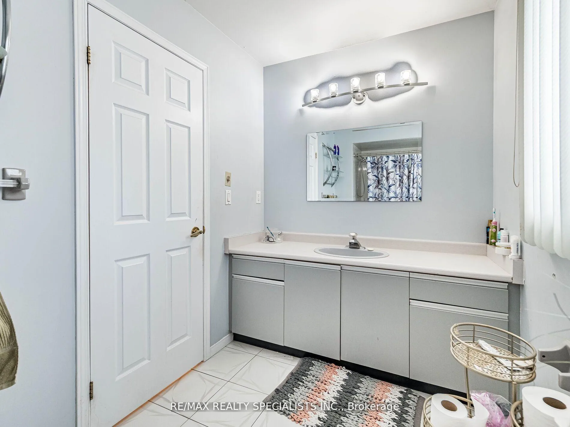 Photo 24 of 2 Robespierre Court, Hamilton, Crerar — HOMEH