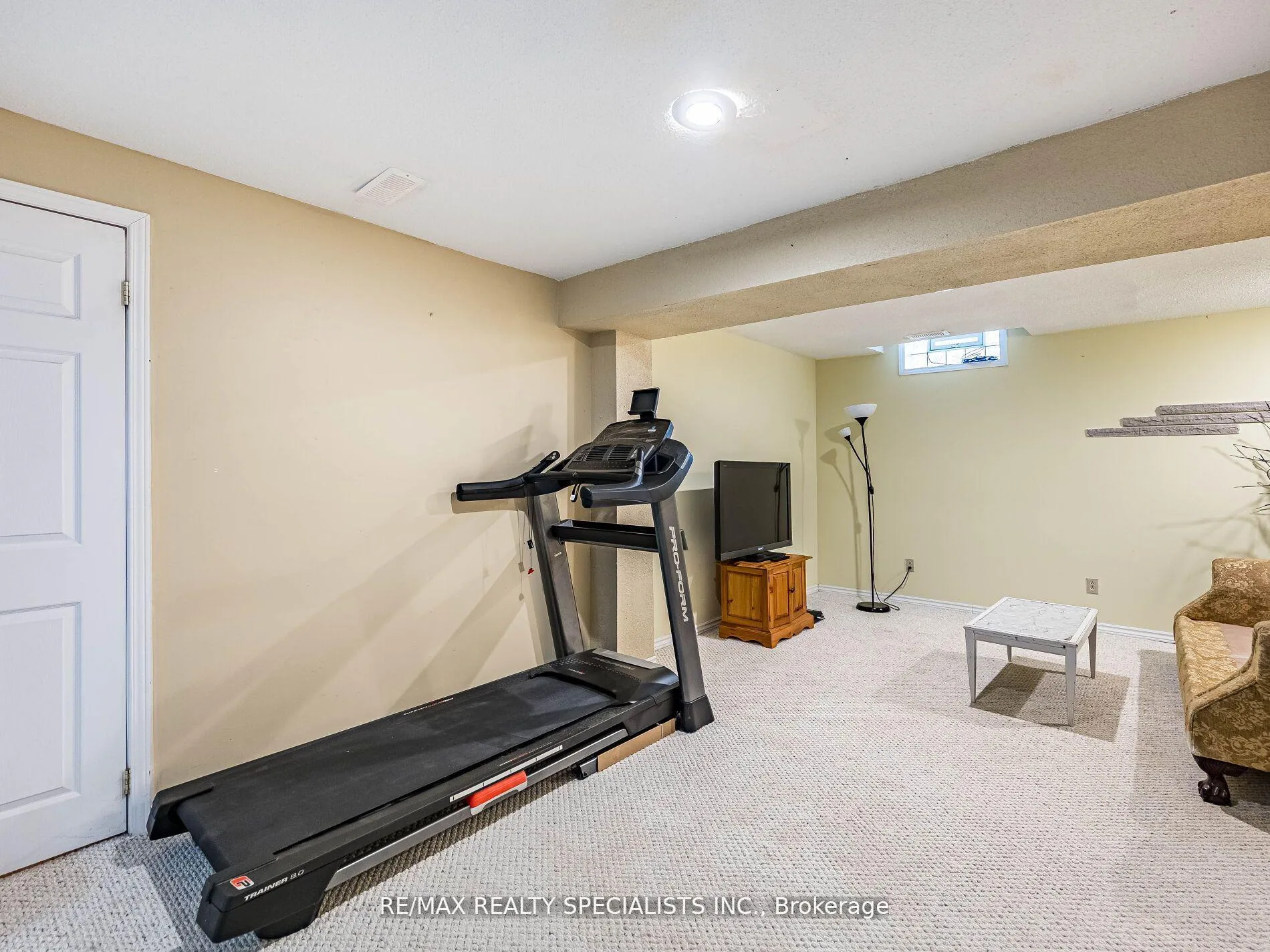 Photo 32 of 2 Robespierre Court, Hamilton, Crerar — HOMEH
