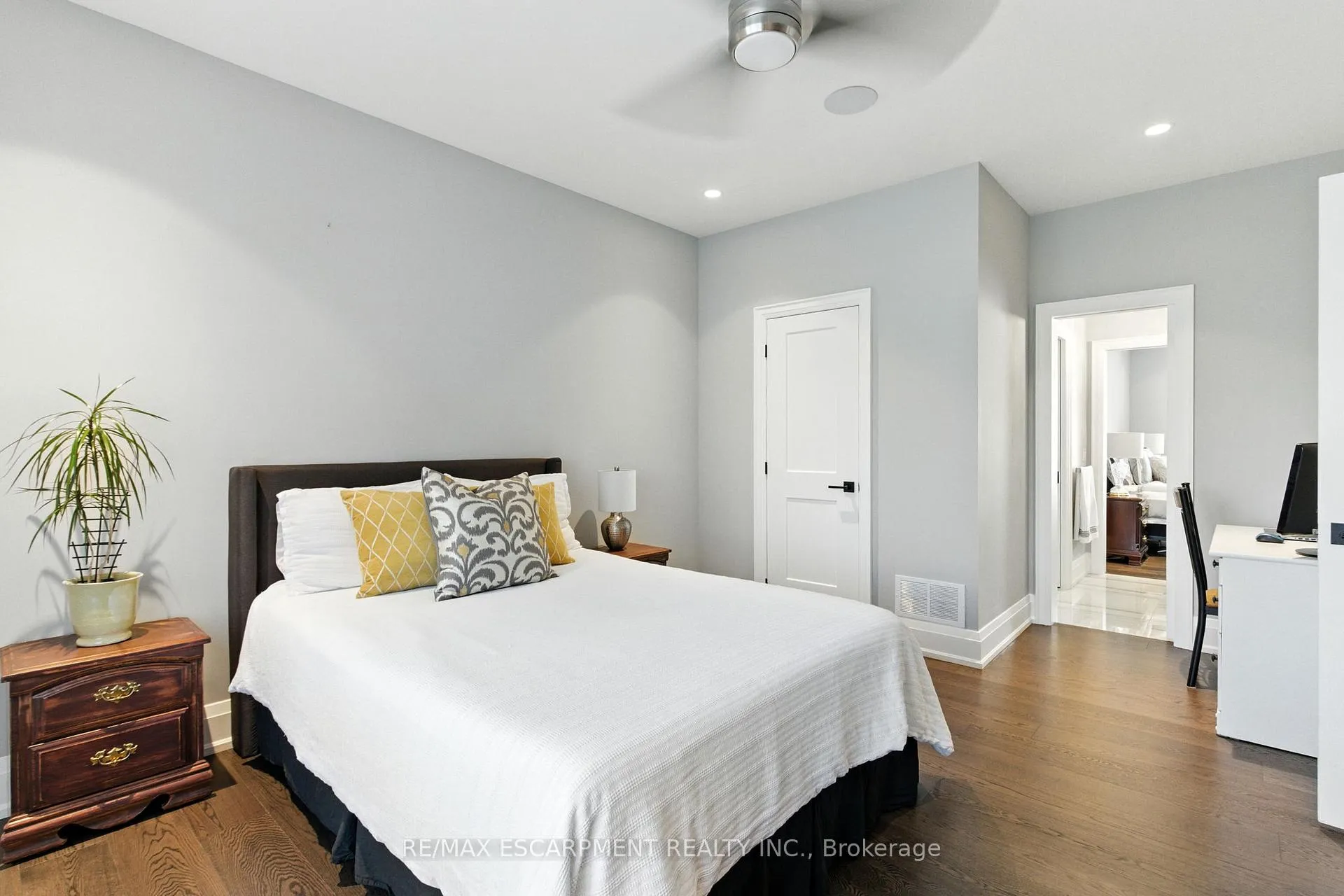 Photo 24 of 41 Shakespeare Road, Hamilton, Greensville — HOMEH