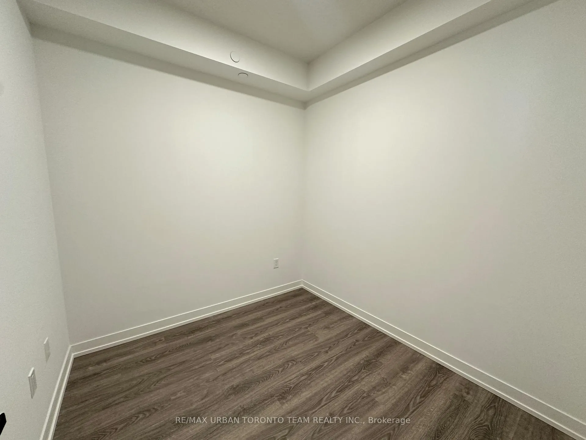 Photo 12 of Unit 3811, 8 Interchange Way, Vaughan, Vaughan Corporate Centre — HOMEH