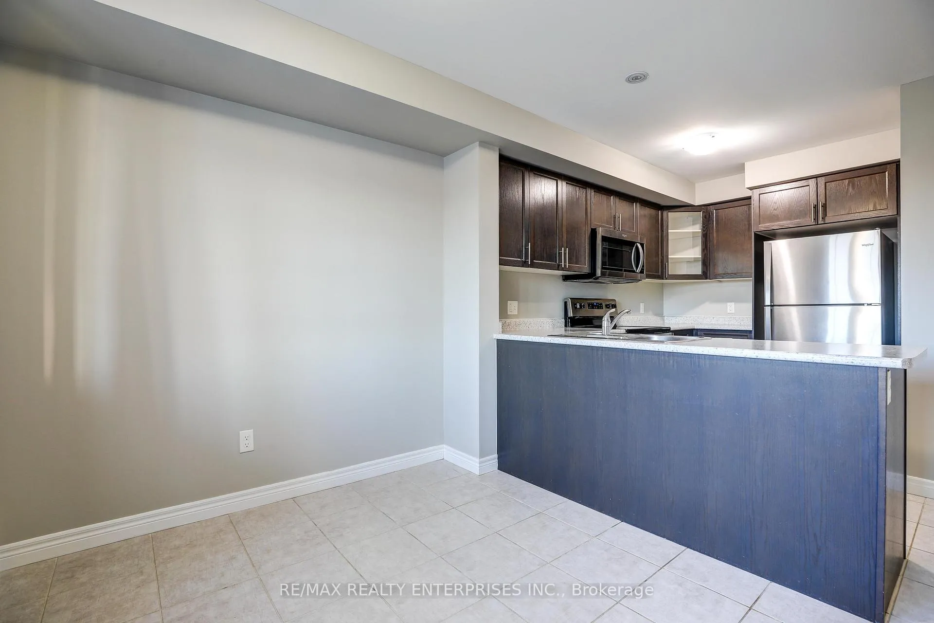 Photo 5 of Unit 2B, 85 Mullin Drive, Guelph, Victoria North — HOMEH