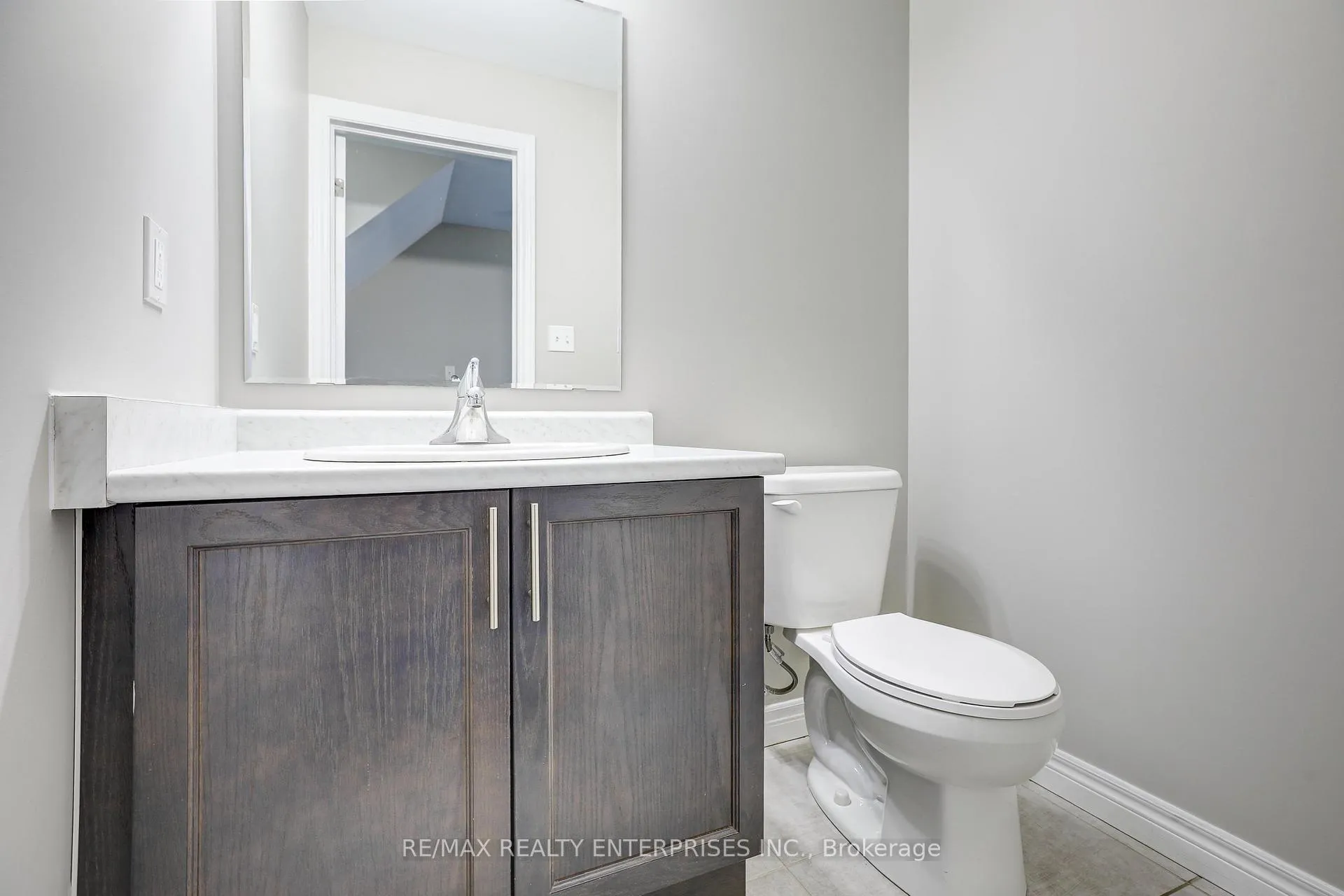 Photo 13 of Unit 2B, 85 Mullin Drive, Guelph, Victoria North — HOMEH