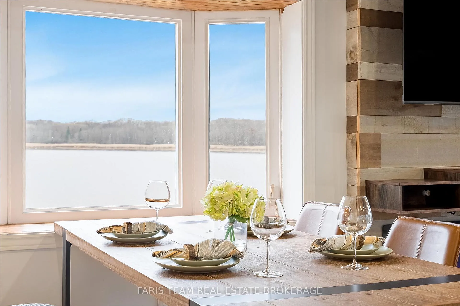 Photo 7 of 122 Mitchells Beach Road, Tay, Victoria Harbour — HOMEH
